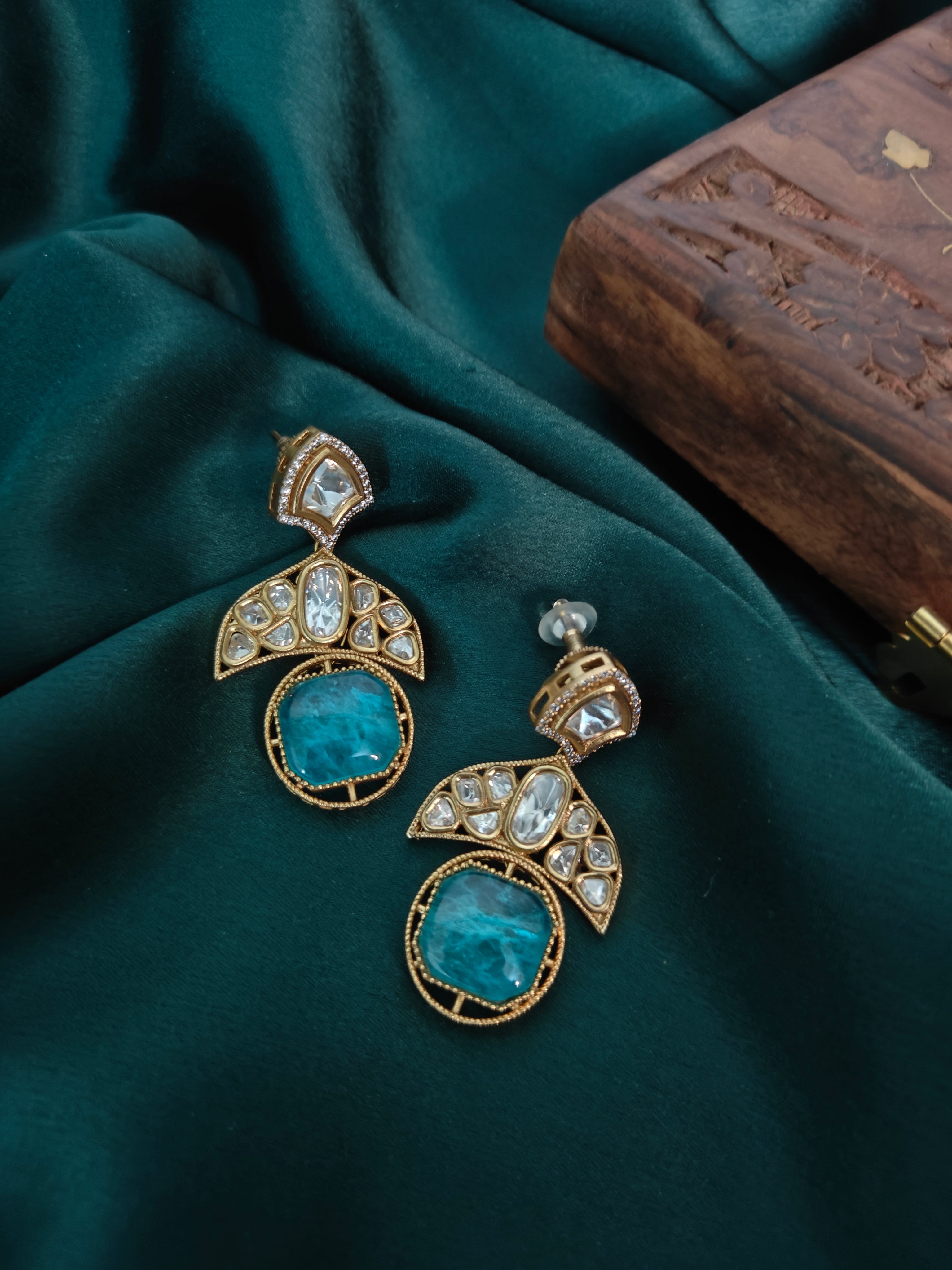 Ozel Kundan and Polki Dangling Earrings with Turquoise Cabachon Stone