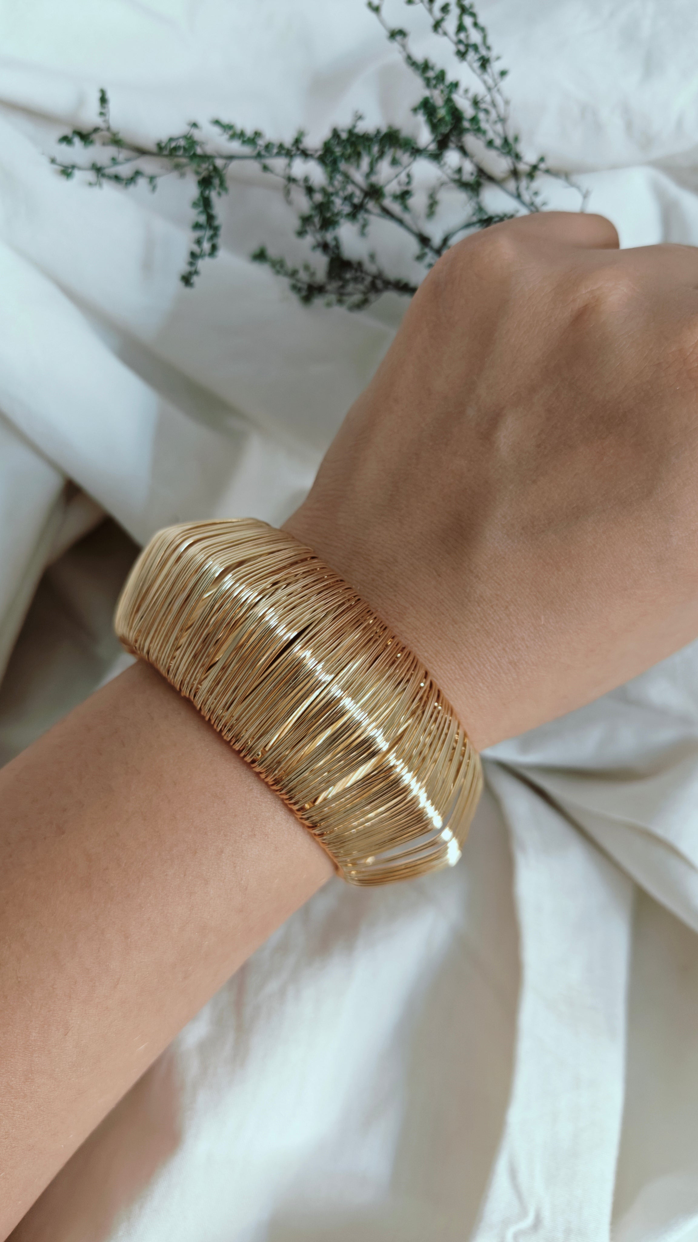 MESH GOLD PLATED BRACELET