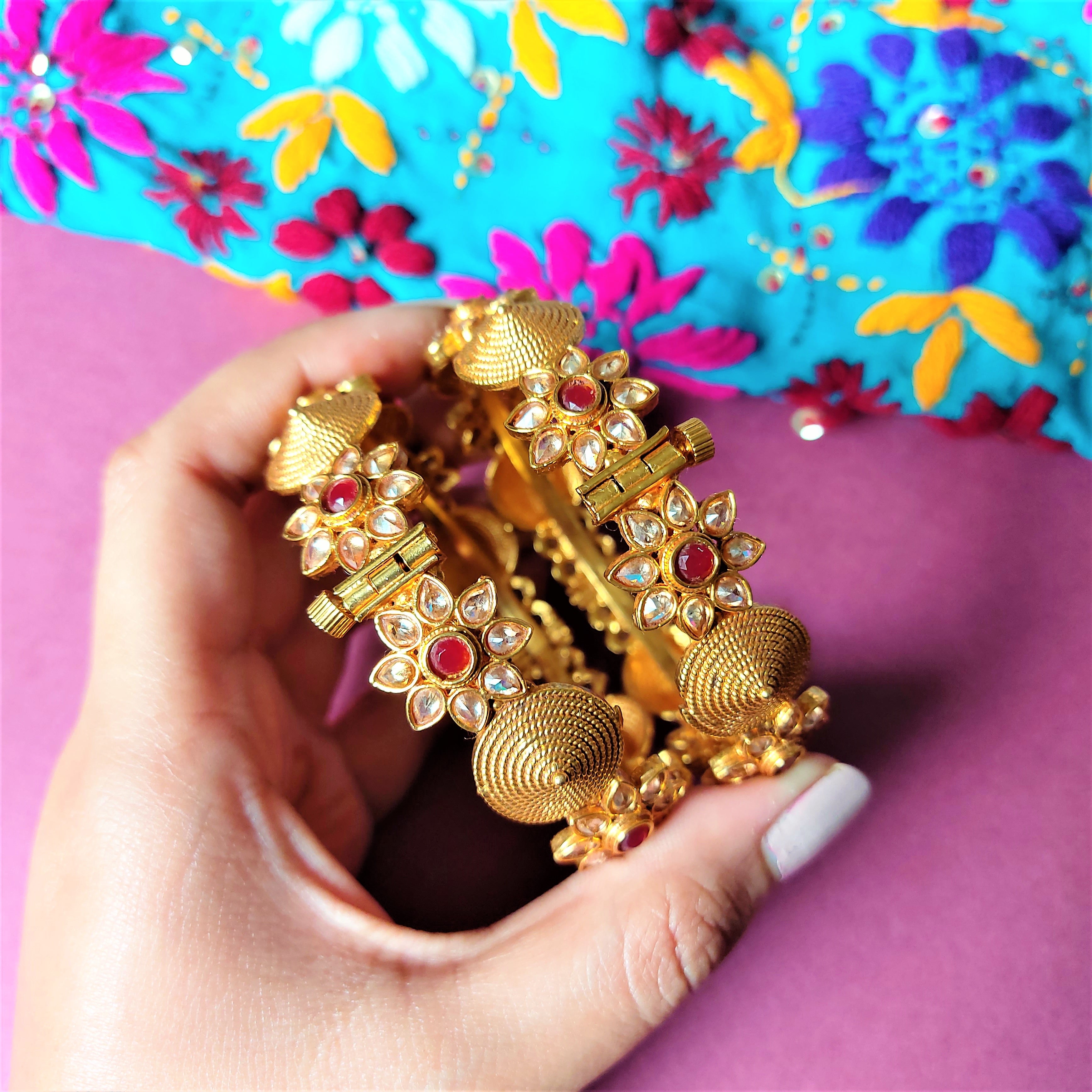 KUNDAN GOLD PLATED OPENABLE BANGLE