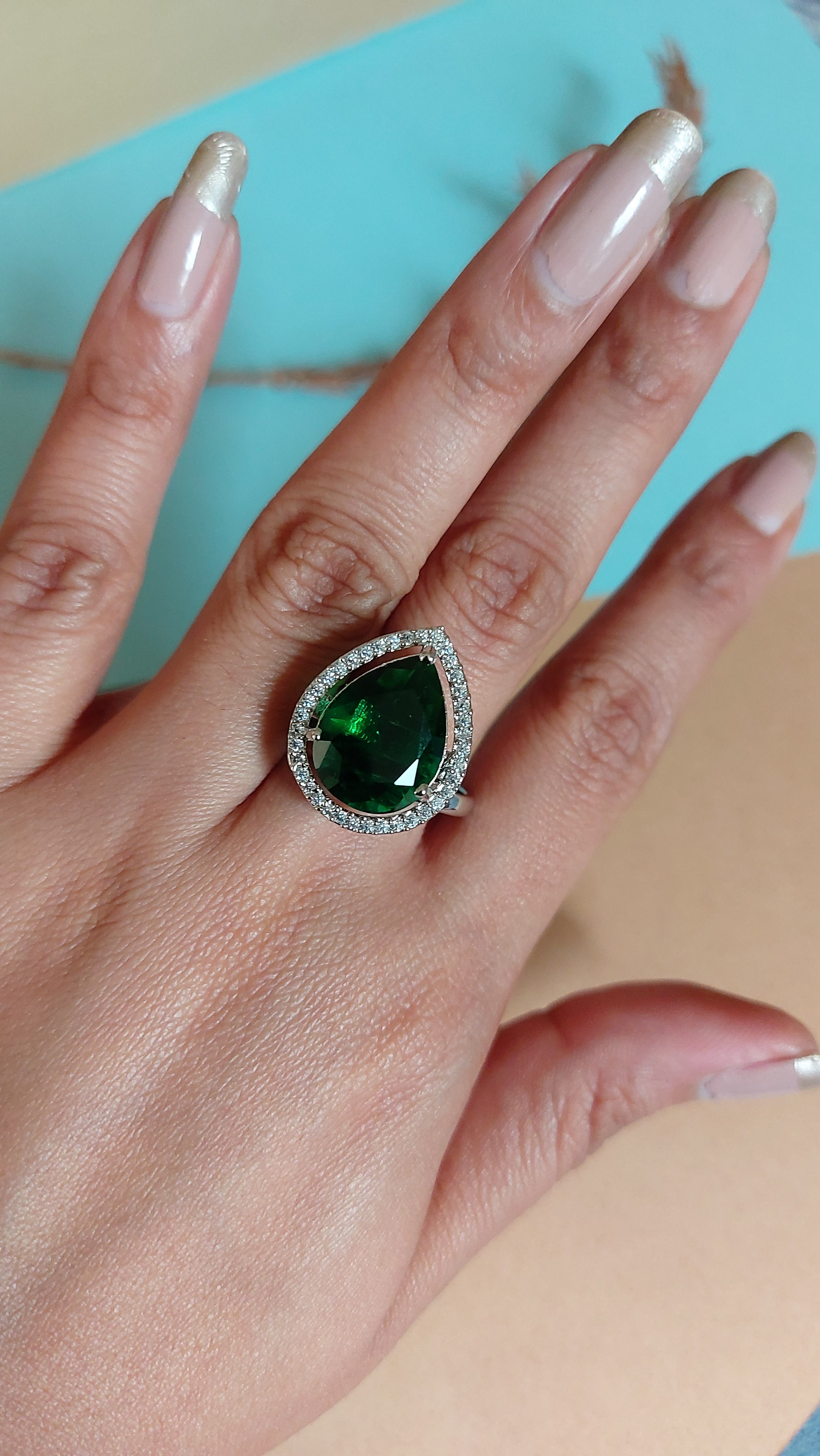 PEAR CUT EMERALD STONE WITH AMERICAN DIAMOND ADJUSTABLE RING