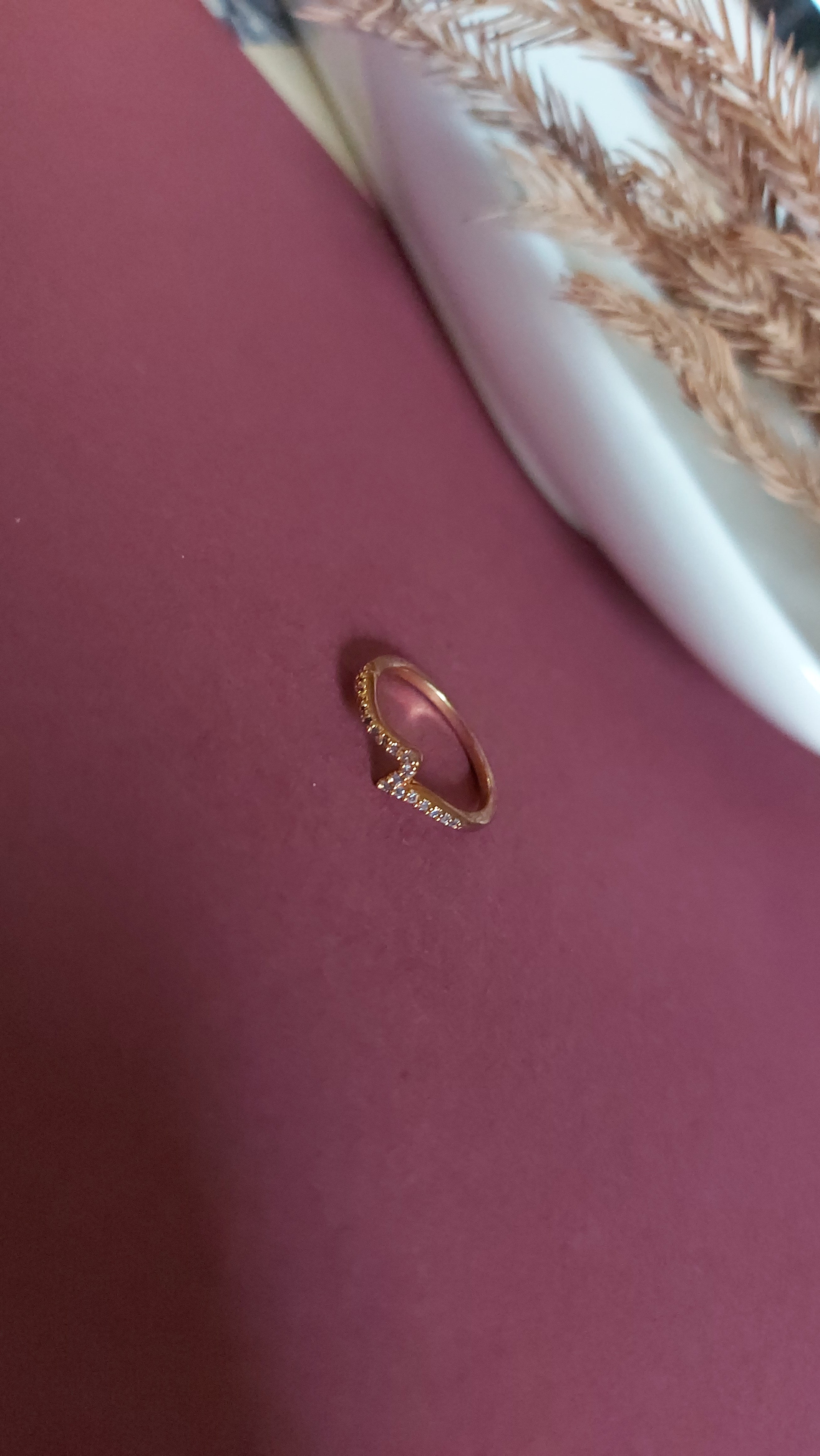 AMERICAN DIAMOND RING BAND