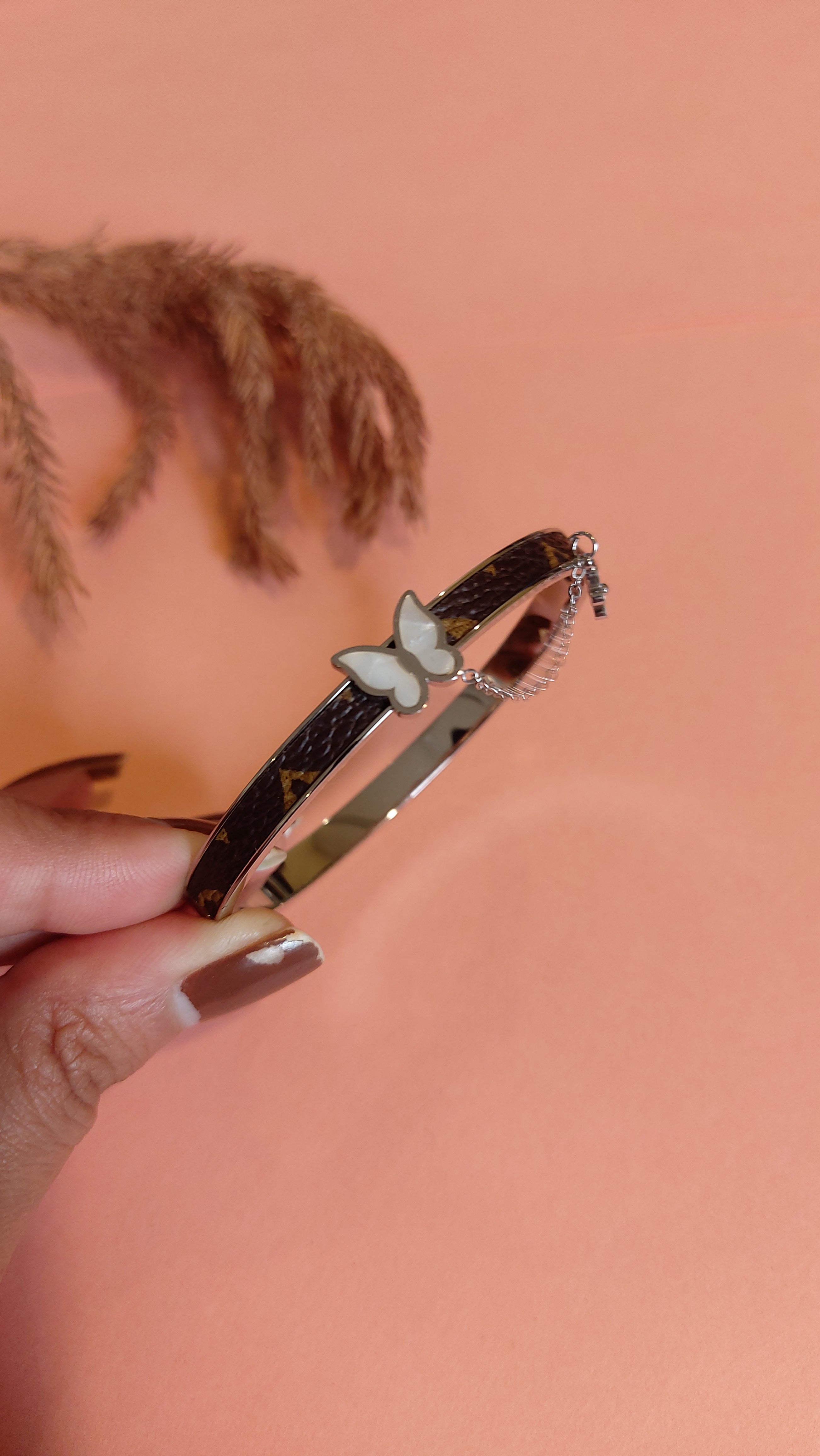 SILVER PLATED OPENABLE BRACELET