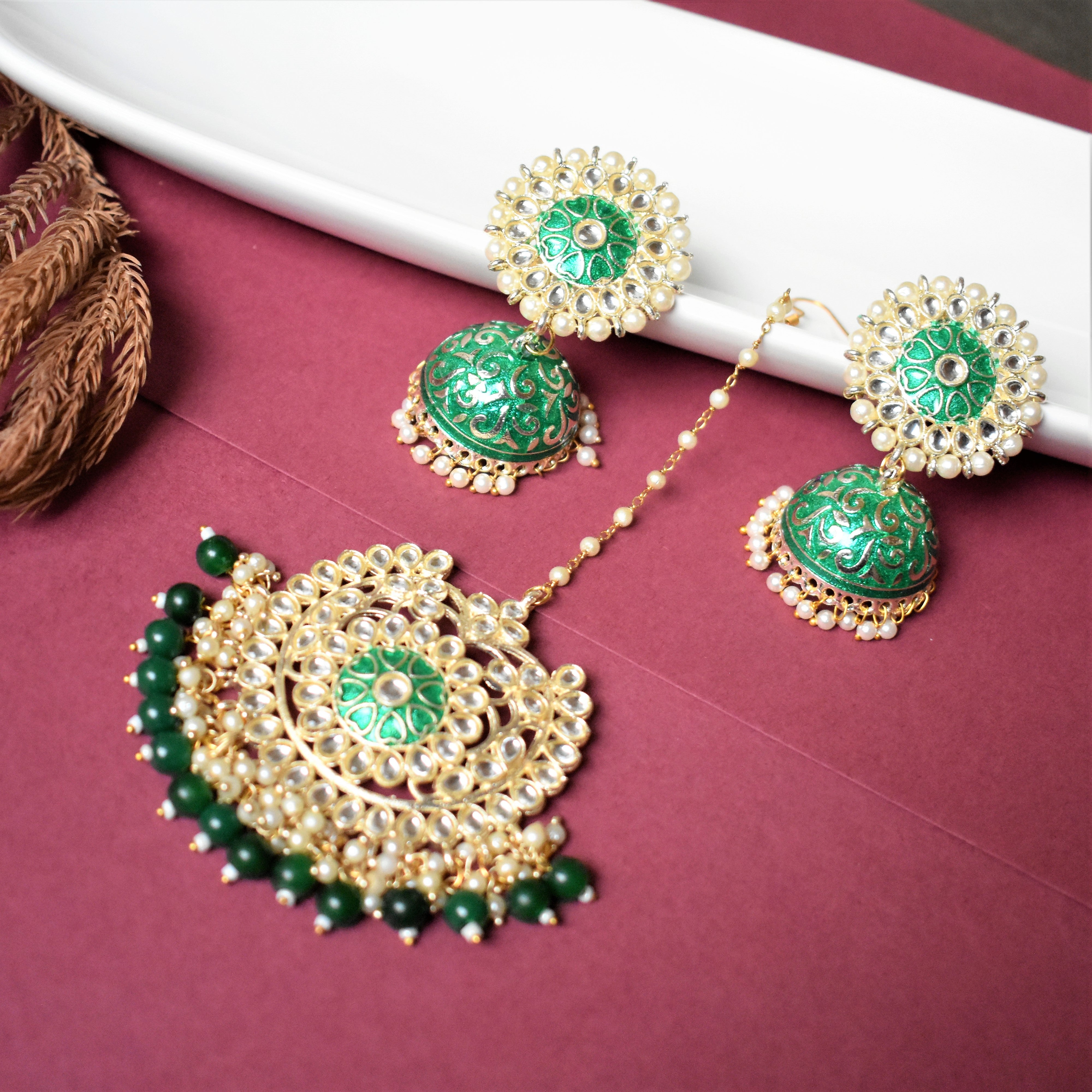 KUNDAN AND ENAMEL EARRING AND MANGTIKKA SET