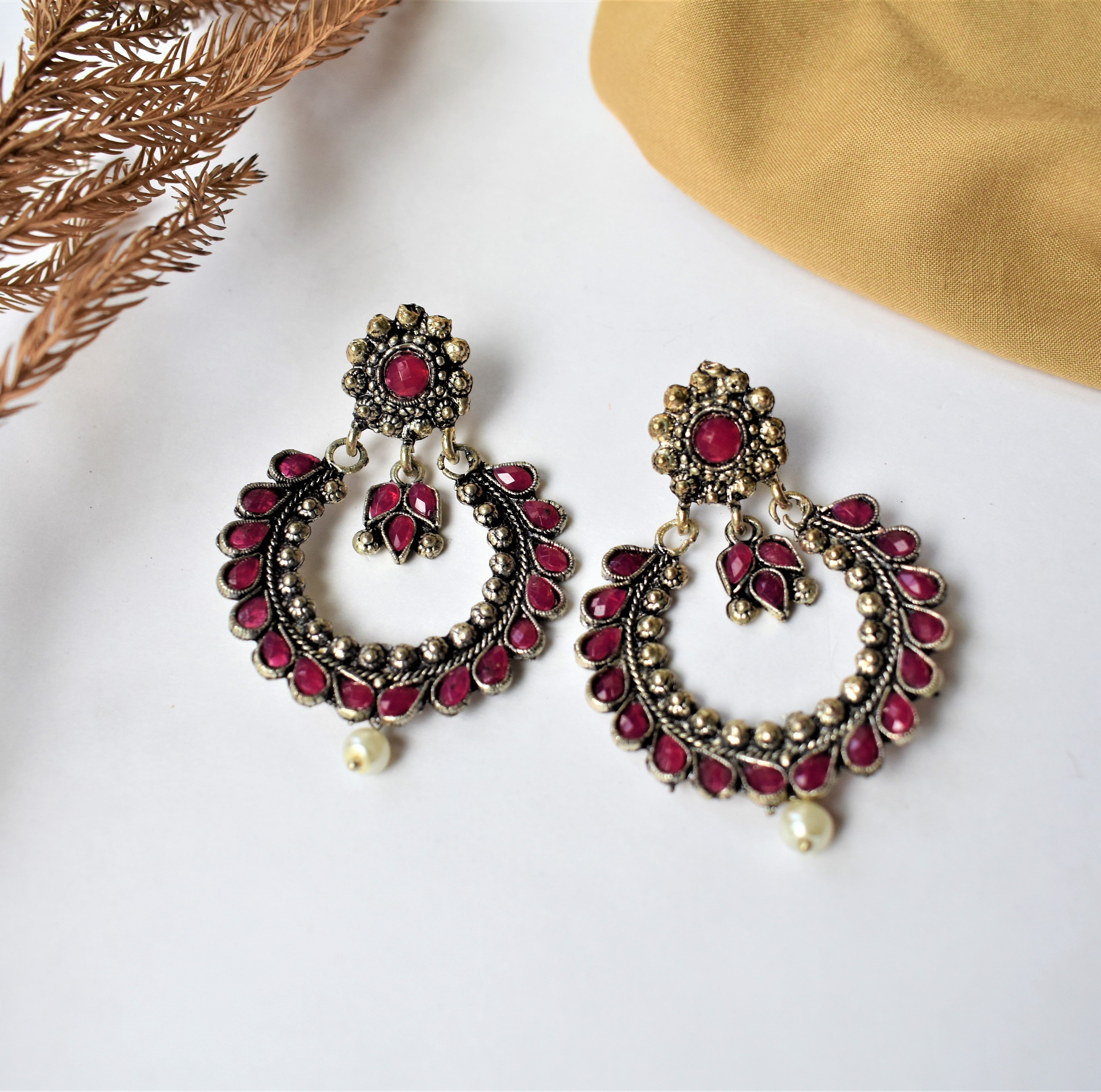 OXIDISED SILVER EARRING