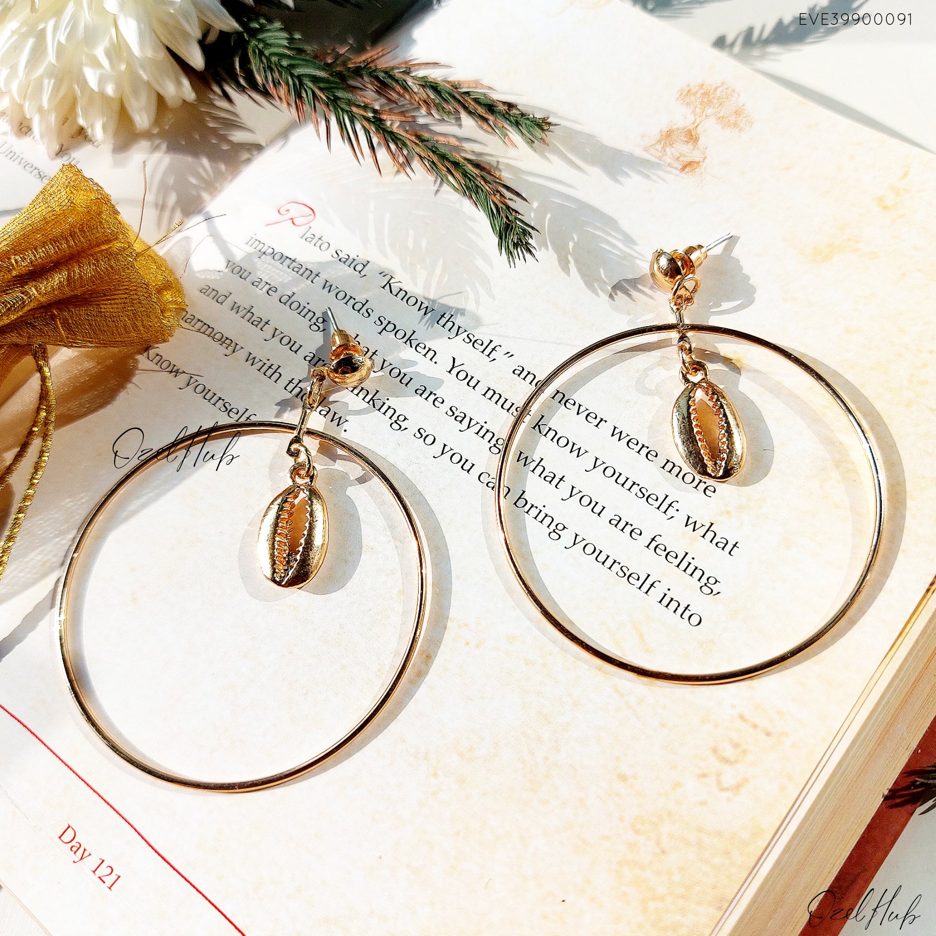 BELLA HOOP EARRINGS