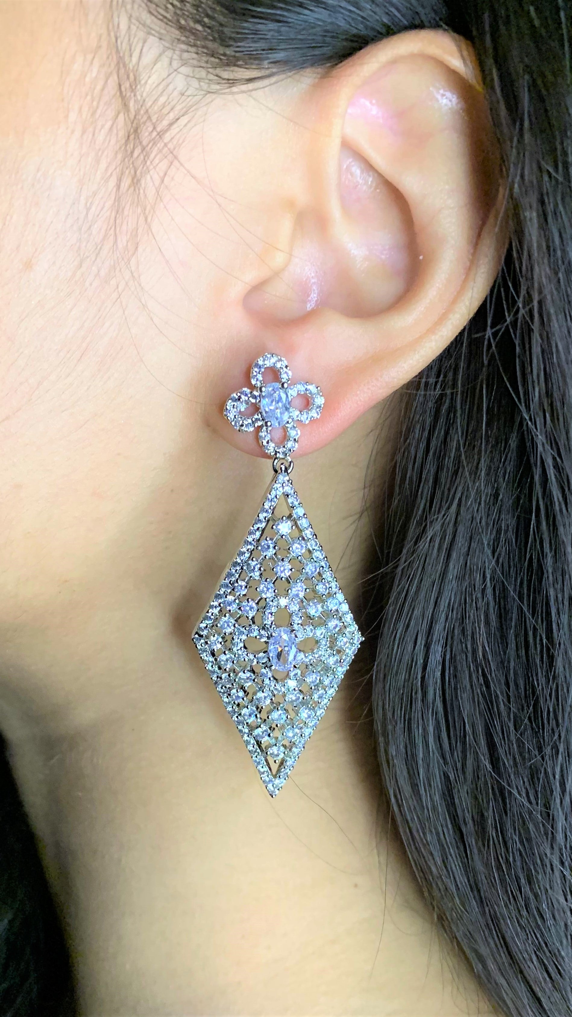 EMMA AMERICAN DIAMOND CHOKER SET