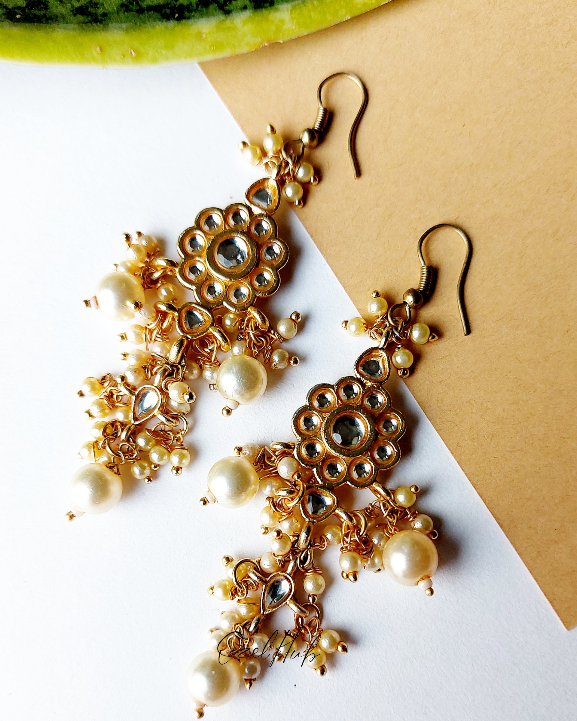 KUNDAN HOOK EARRING