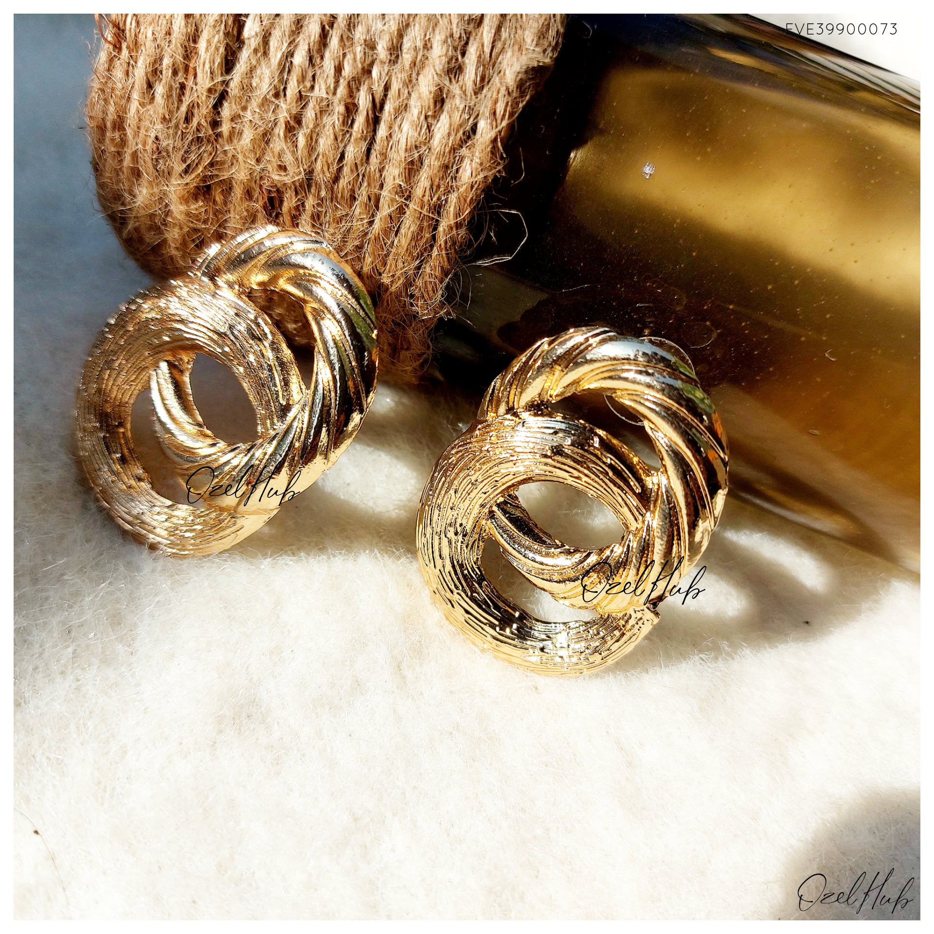 HAZEL OVERSIZED EAR STUDS