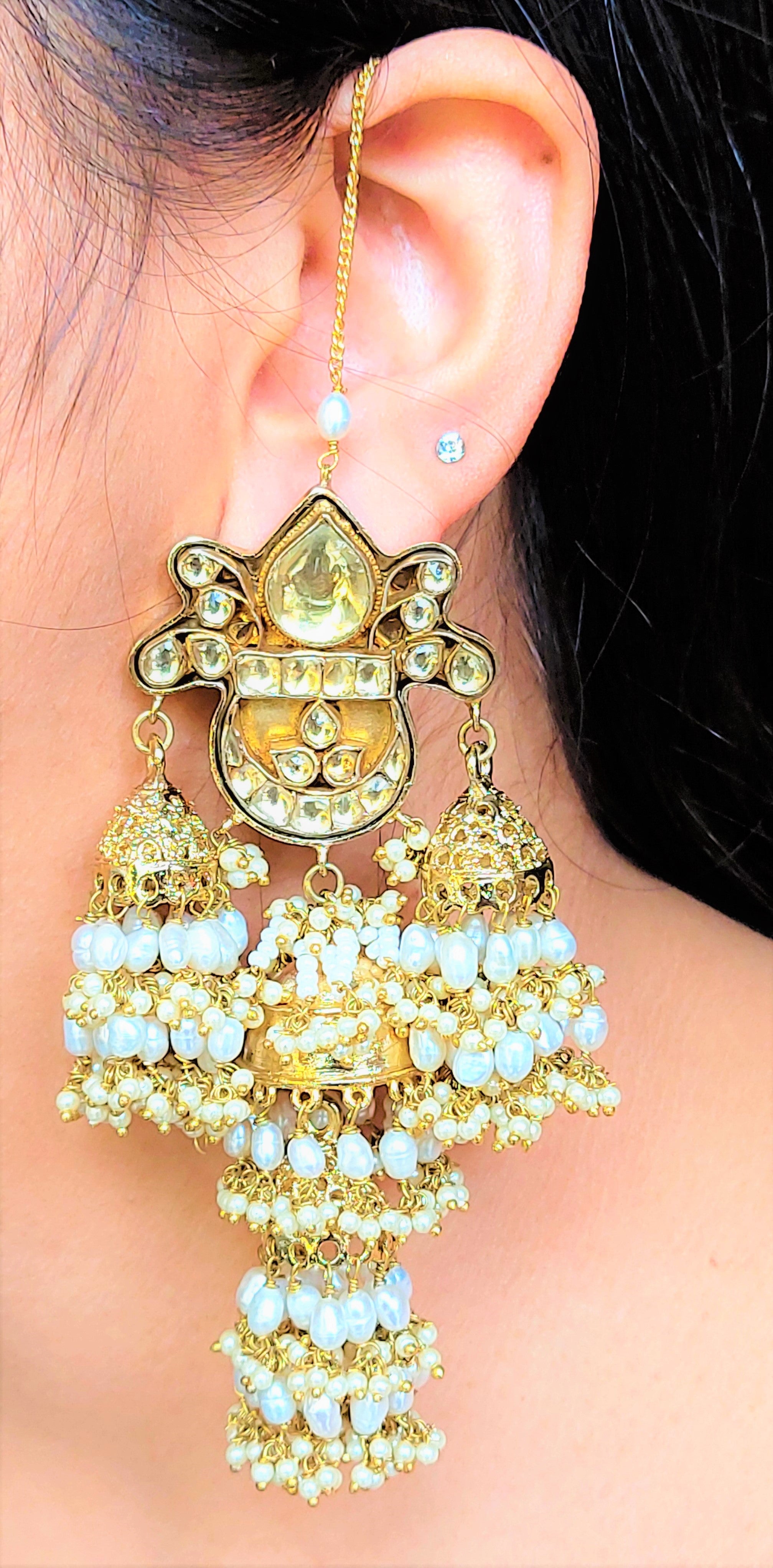 AARAVI KUNDAN CHANDELIER EARRING