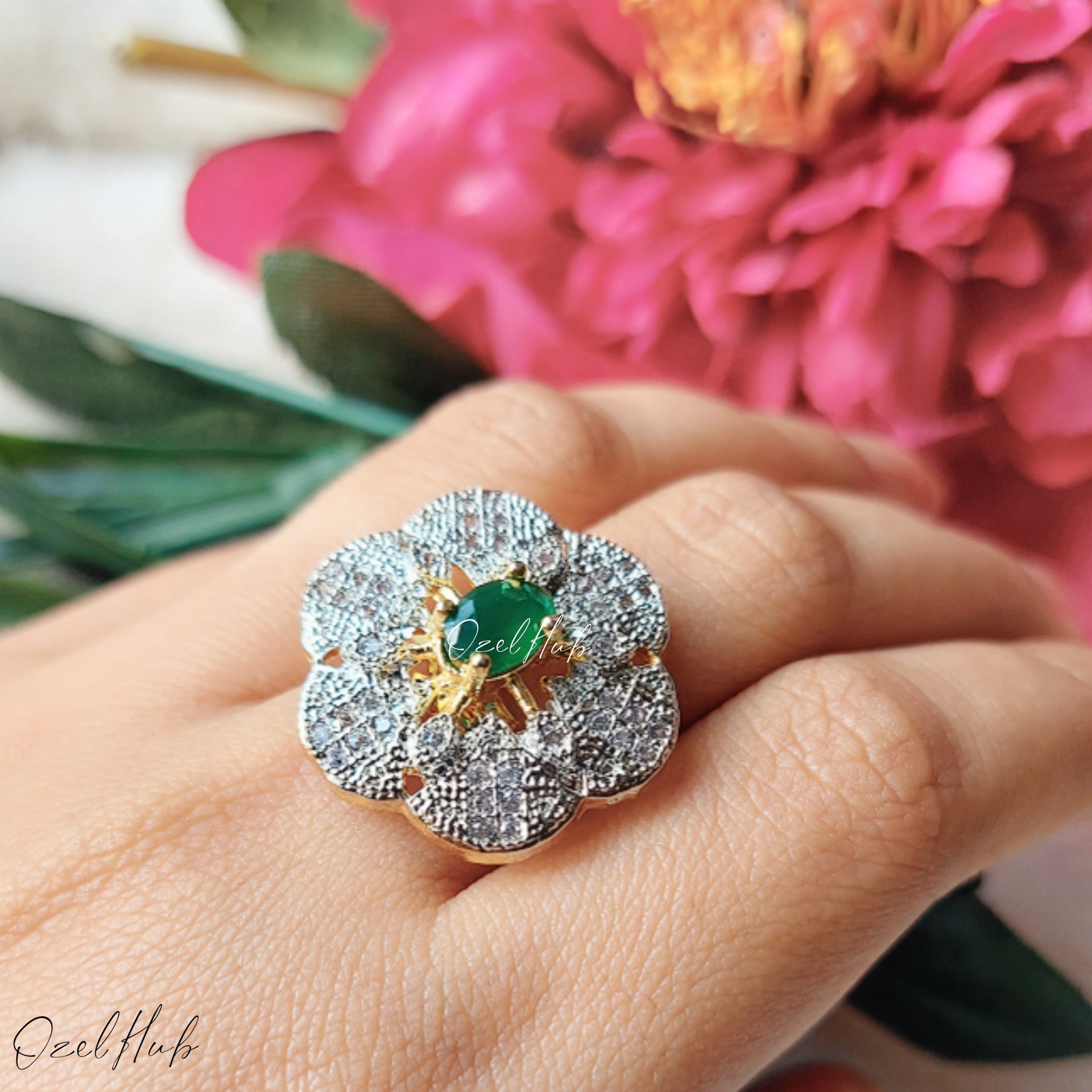 HANNAH EMERALD RING