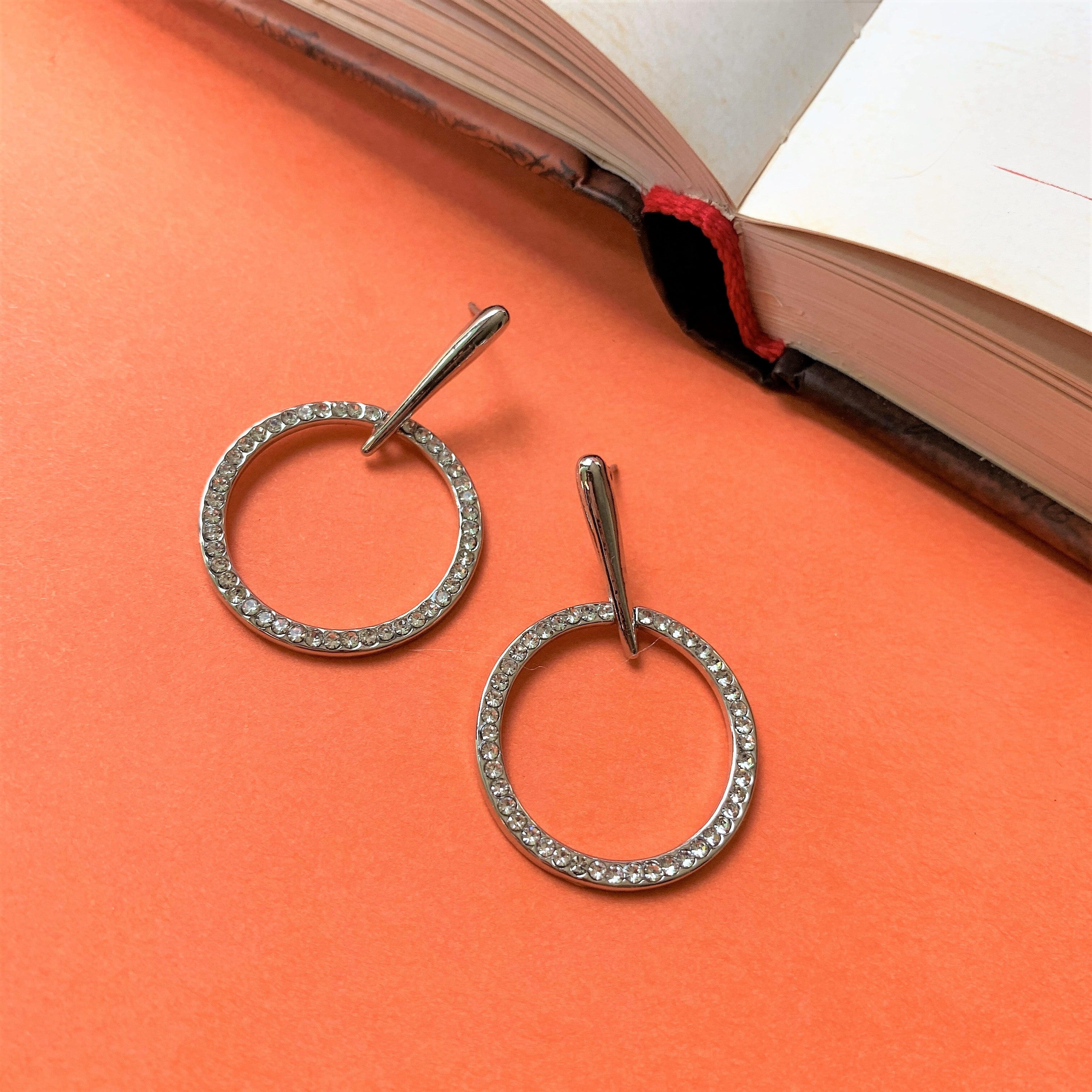 Silver Plated American Diamond Round Dangler Earring