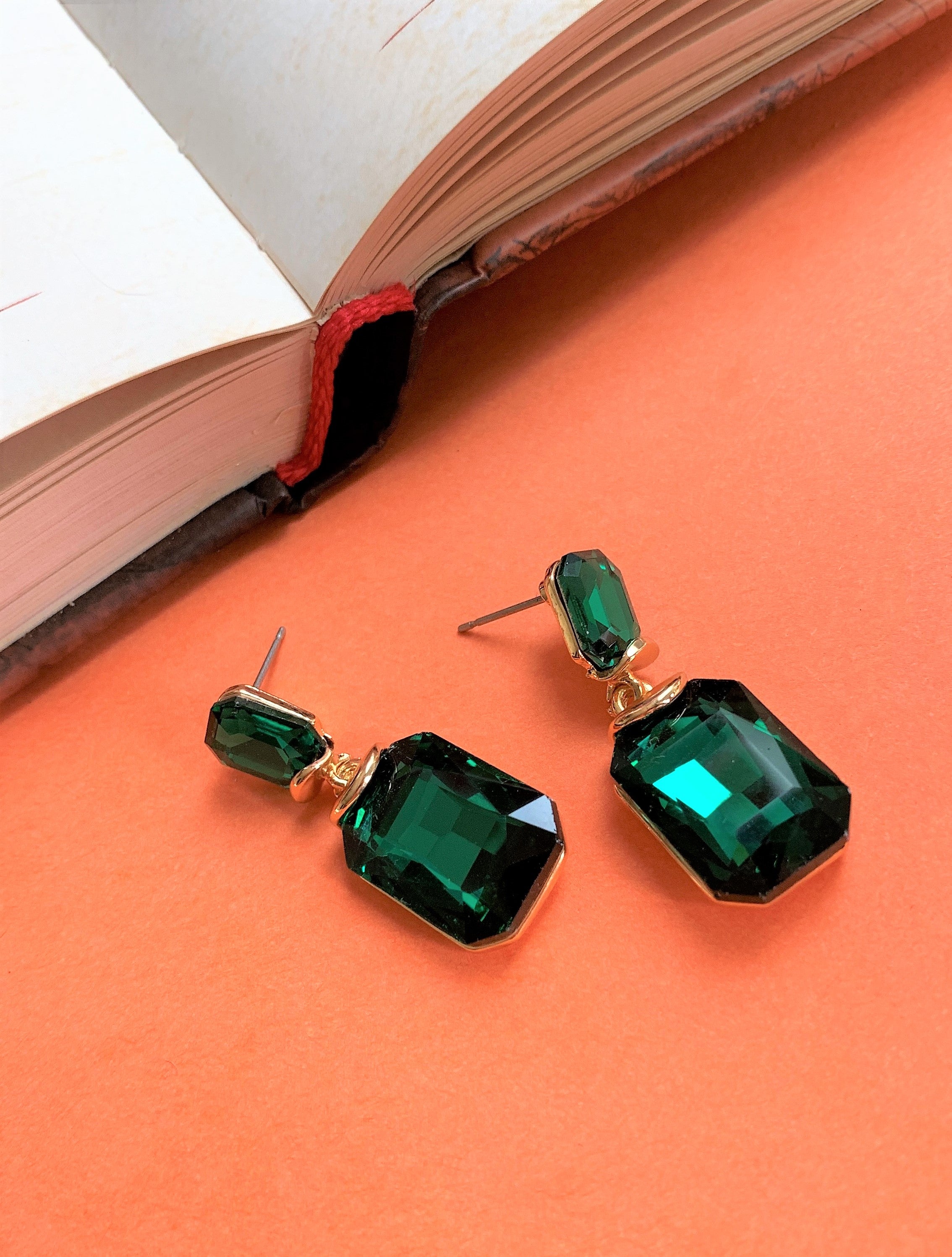 Emerald Cut Green Stone Dangling Earring