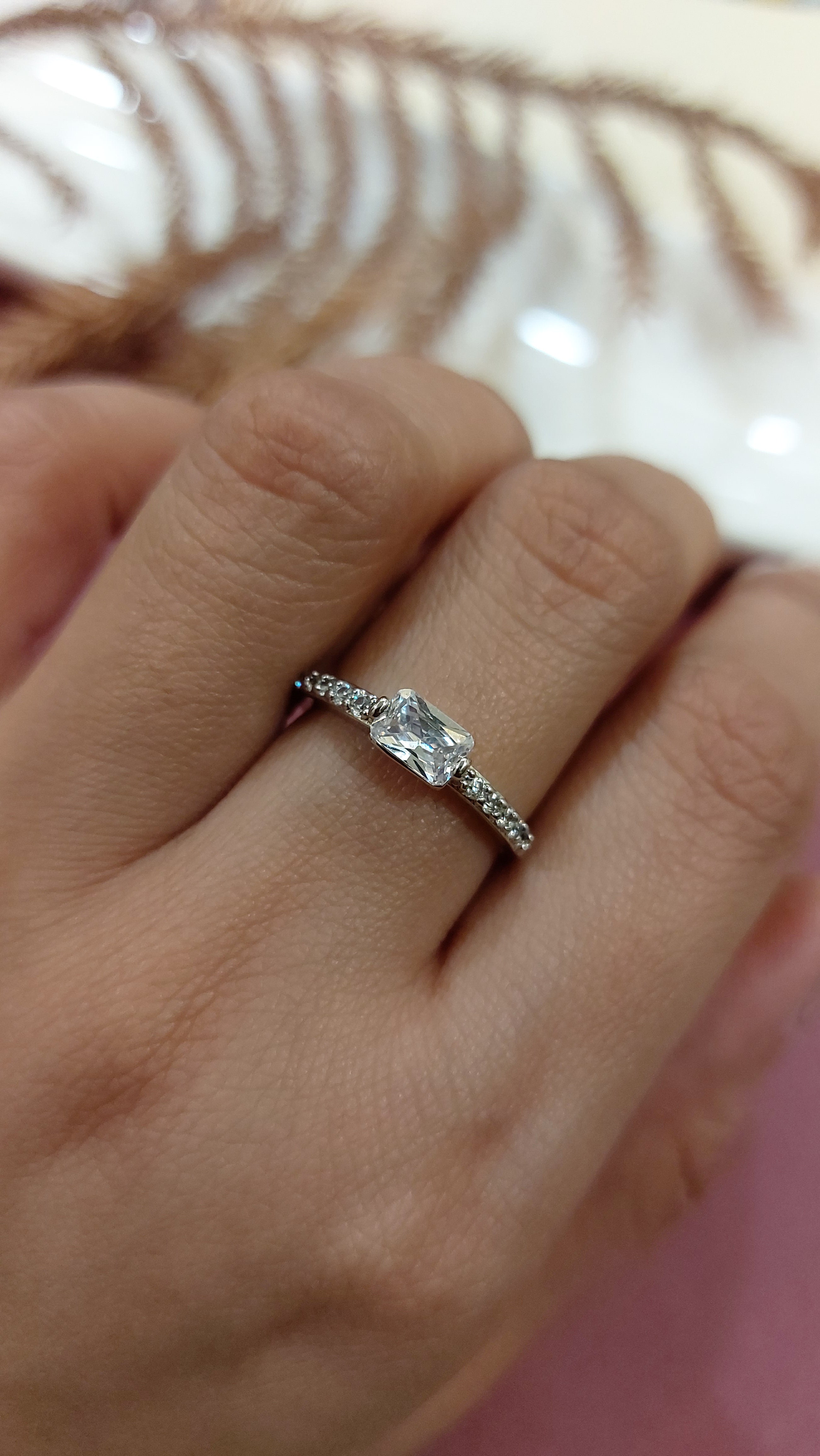 AMERICAN DIAMOND RING