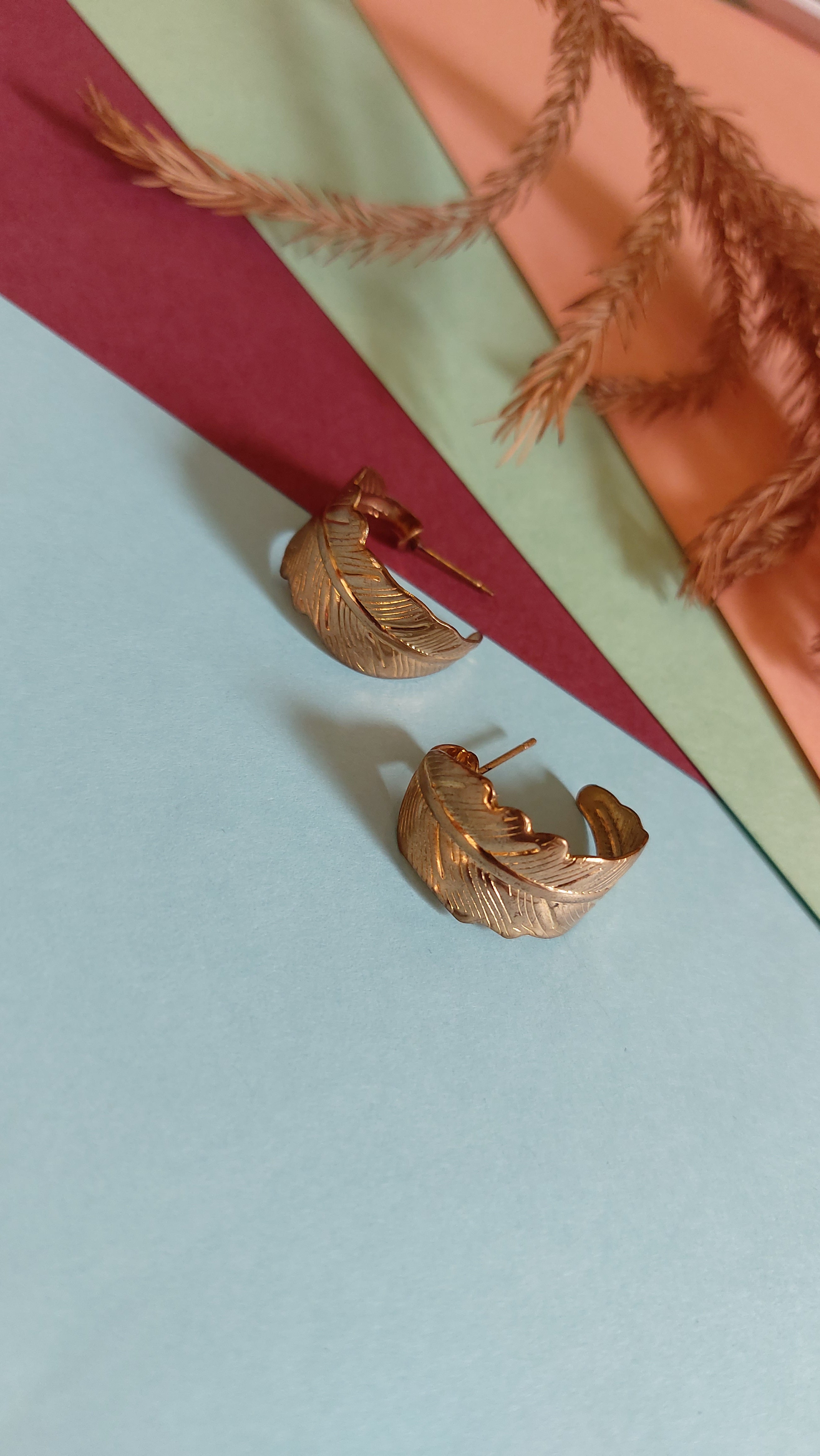 GOLD PLATED HOOP EARRING