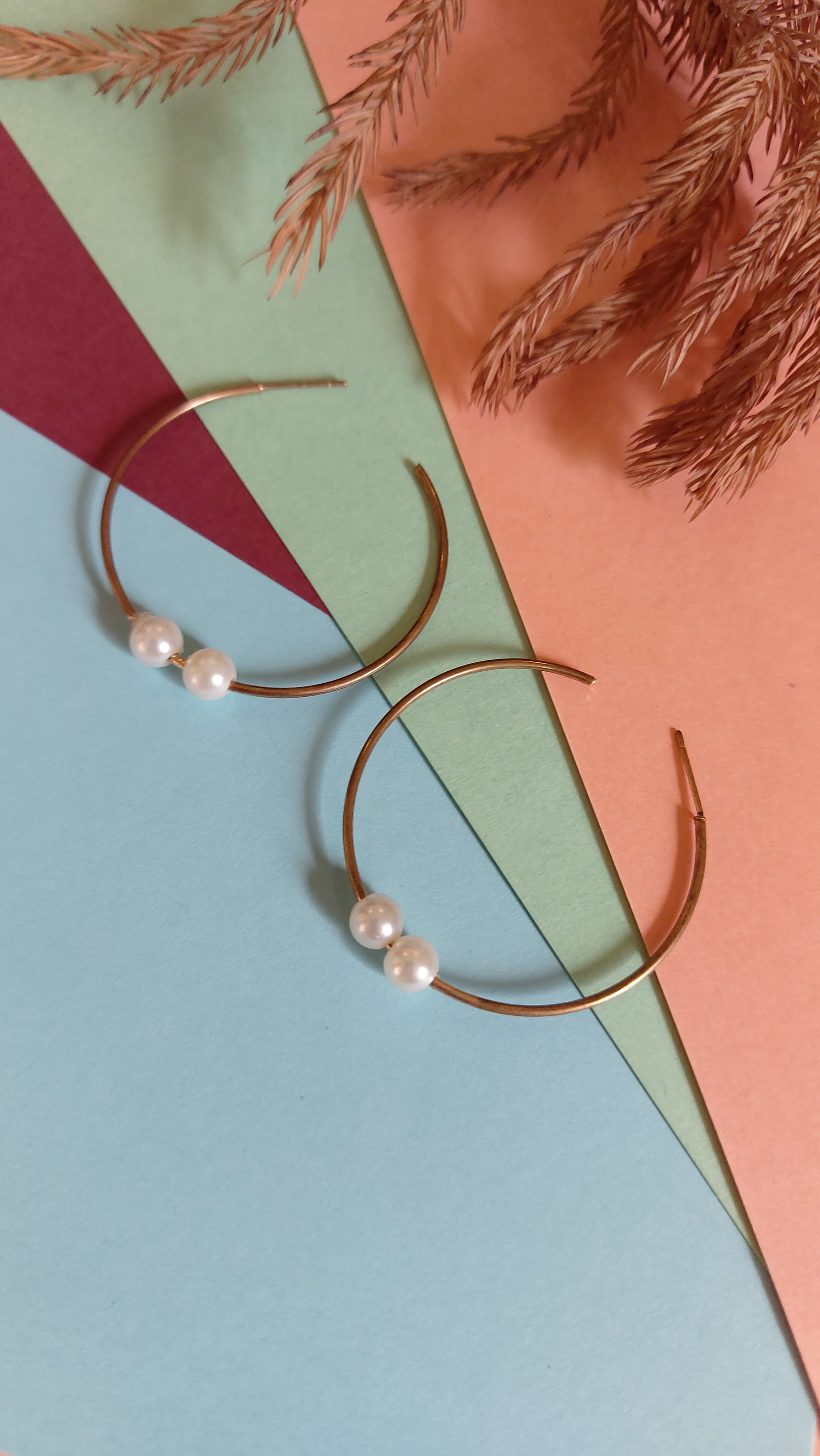 GOLD PLATED PEARL HOOP EARRING