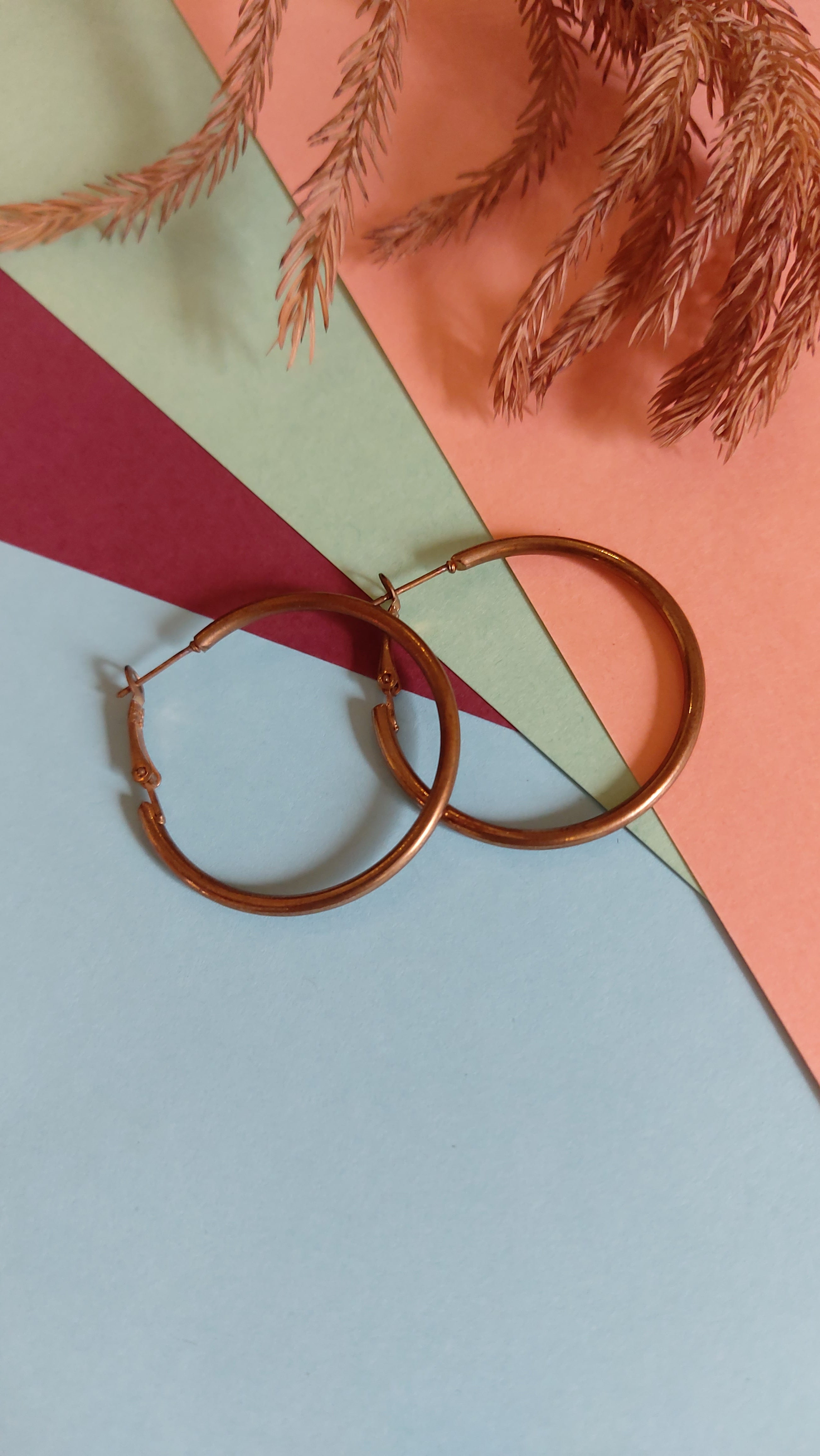 GOLD PLATED HOOP EARRING