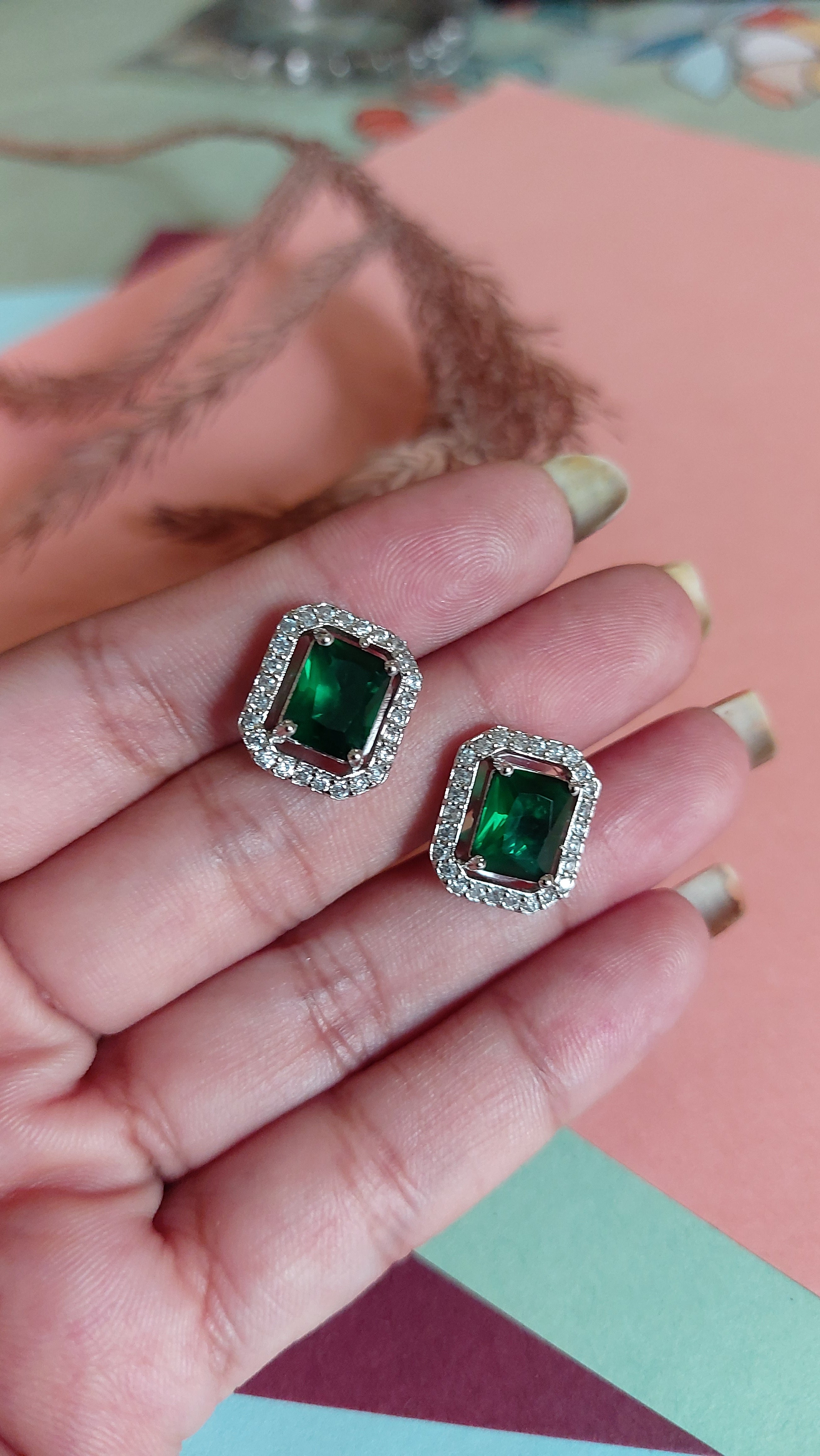 EMERALD GREEN STONE WITH AMERICAN DIAMOND EAR STUDS