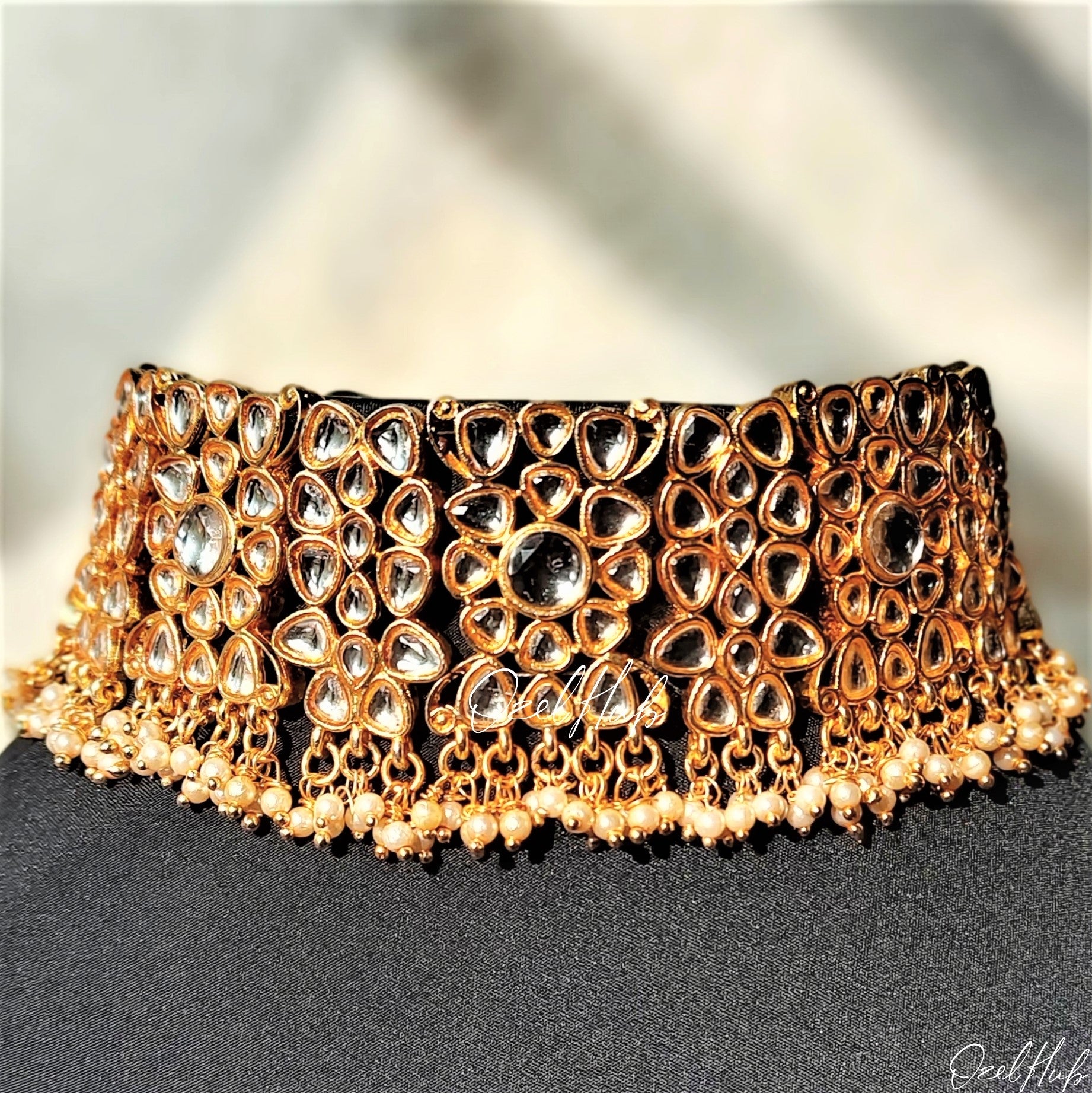 Elegant Kundan Choker Set