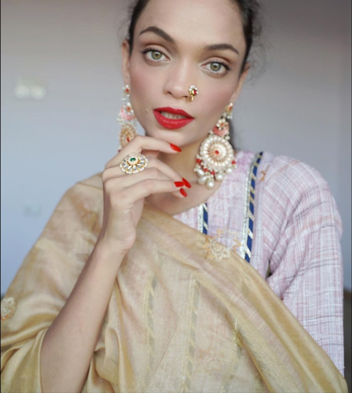 Ikya Kundan Adjustable Statement Ring