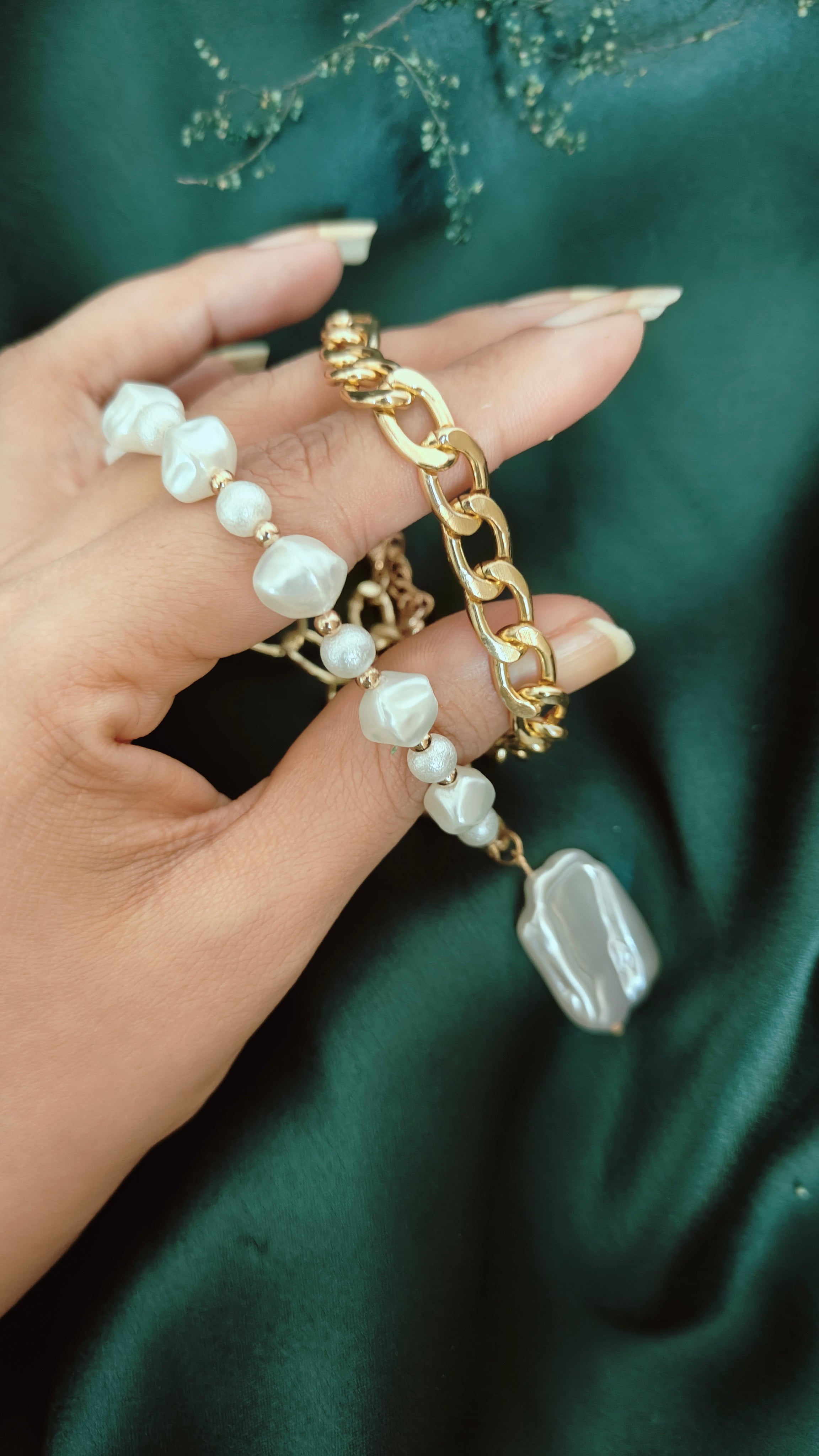 Stack of Two Bracelets with Chunky Gold Plated Chain