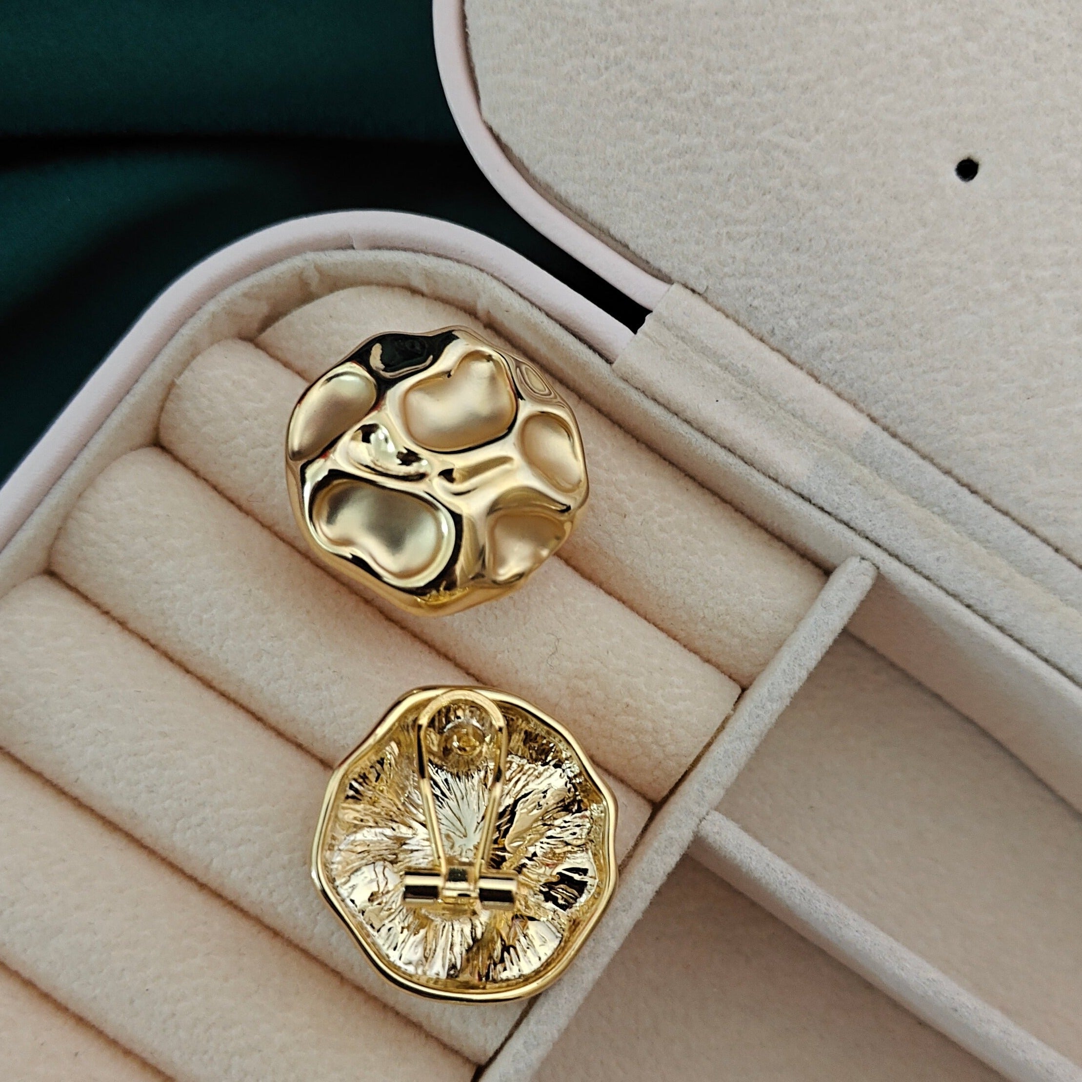 TEXTURED GOLD PLATED EAR STUDS