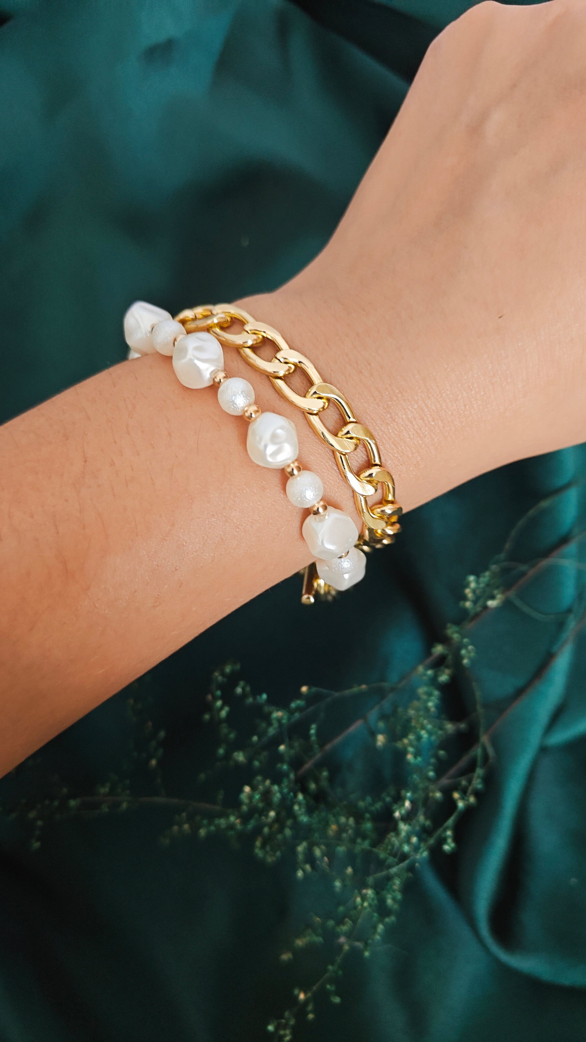 Stack of Two Bracelets with Chunky Gold Plated Chain