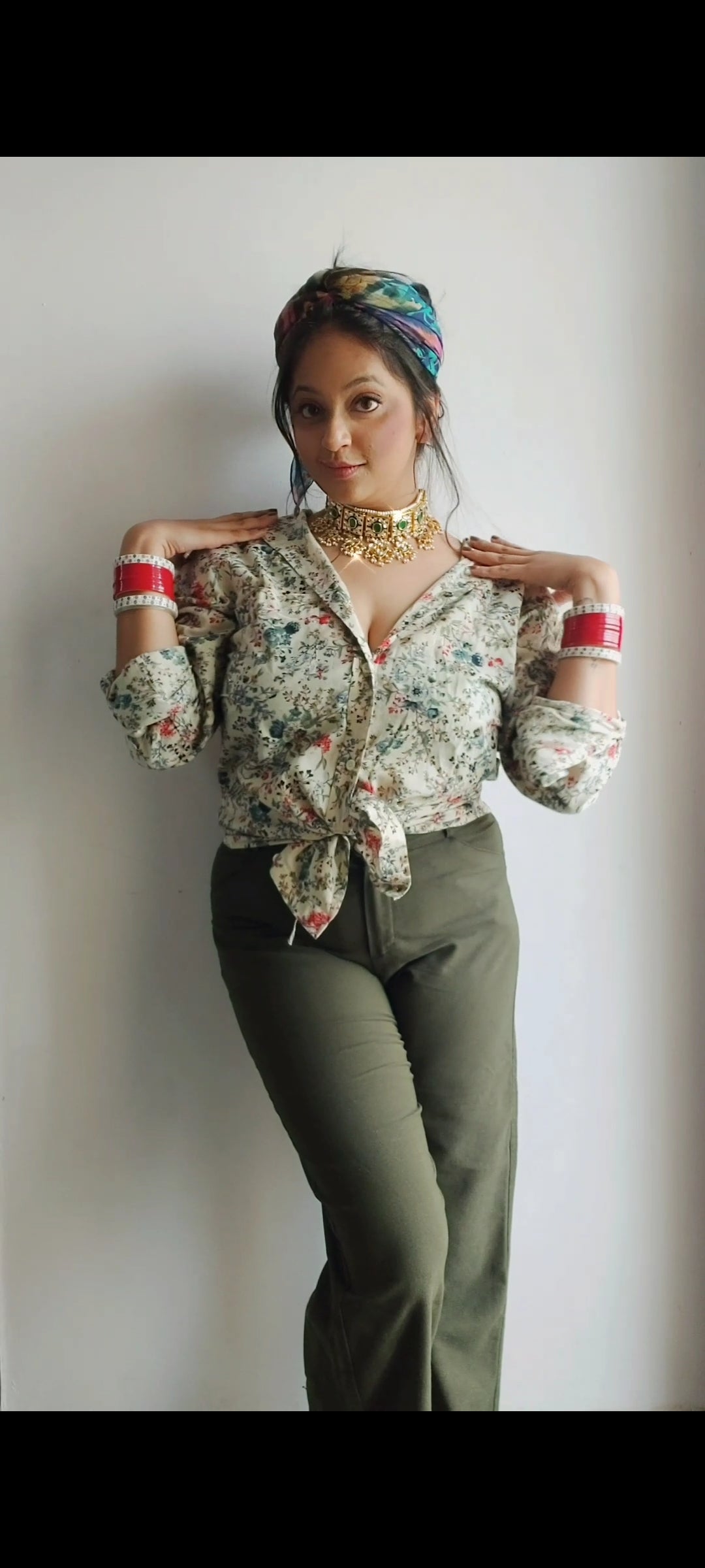 Kundan Choker Set with Green Emerald Stones