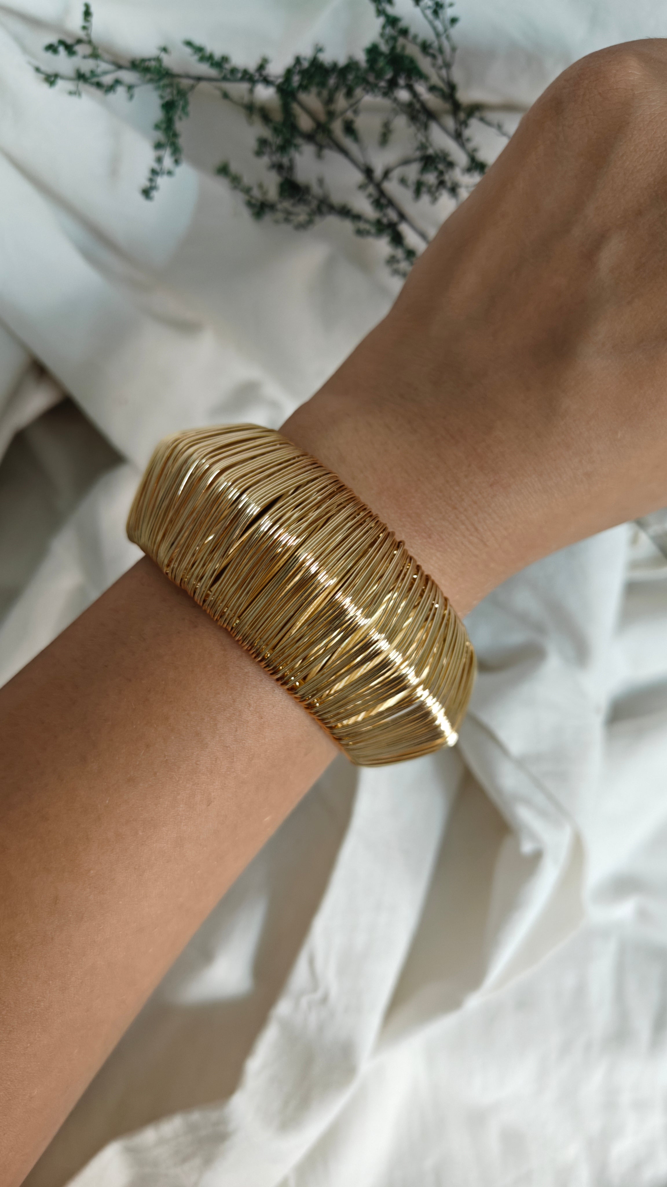 MESH GOLD PLATED BRACELET