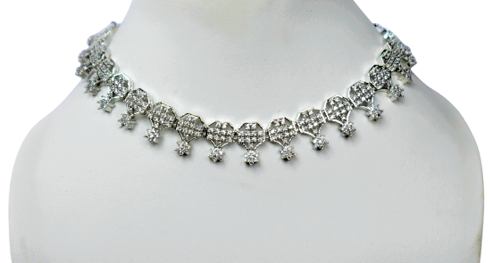 EVELYN MINIMALISTIC NECKLACE SET