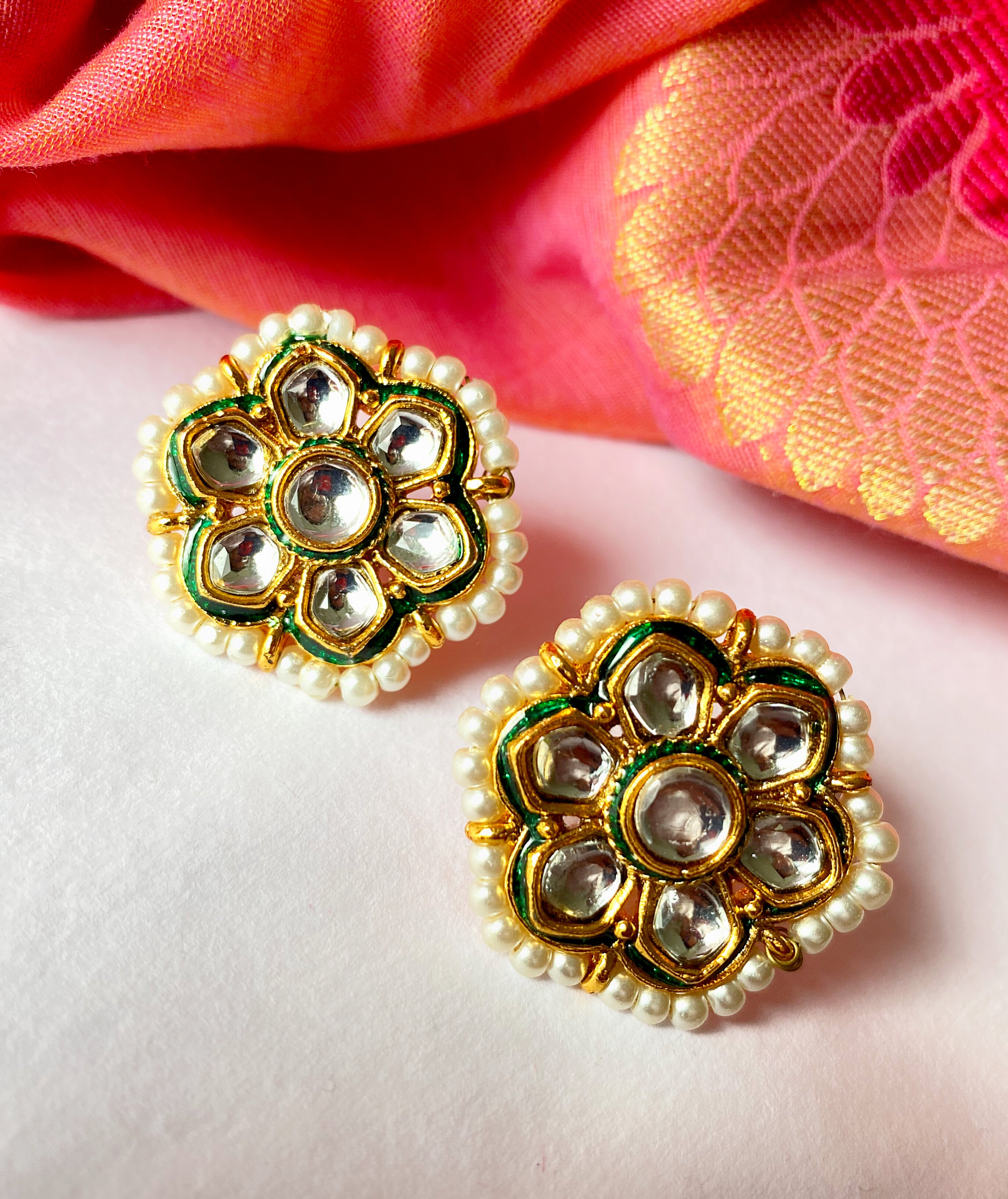 Vinya Kundan Ear Studs