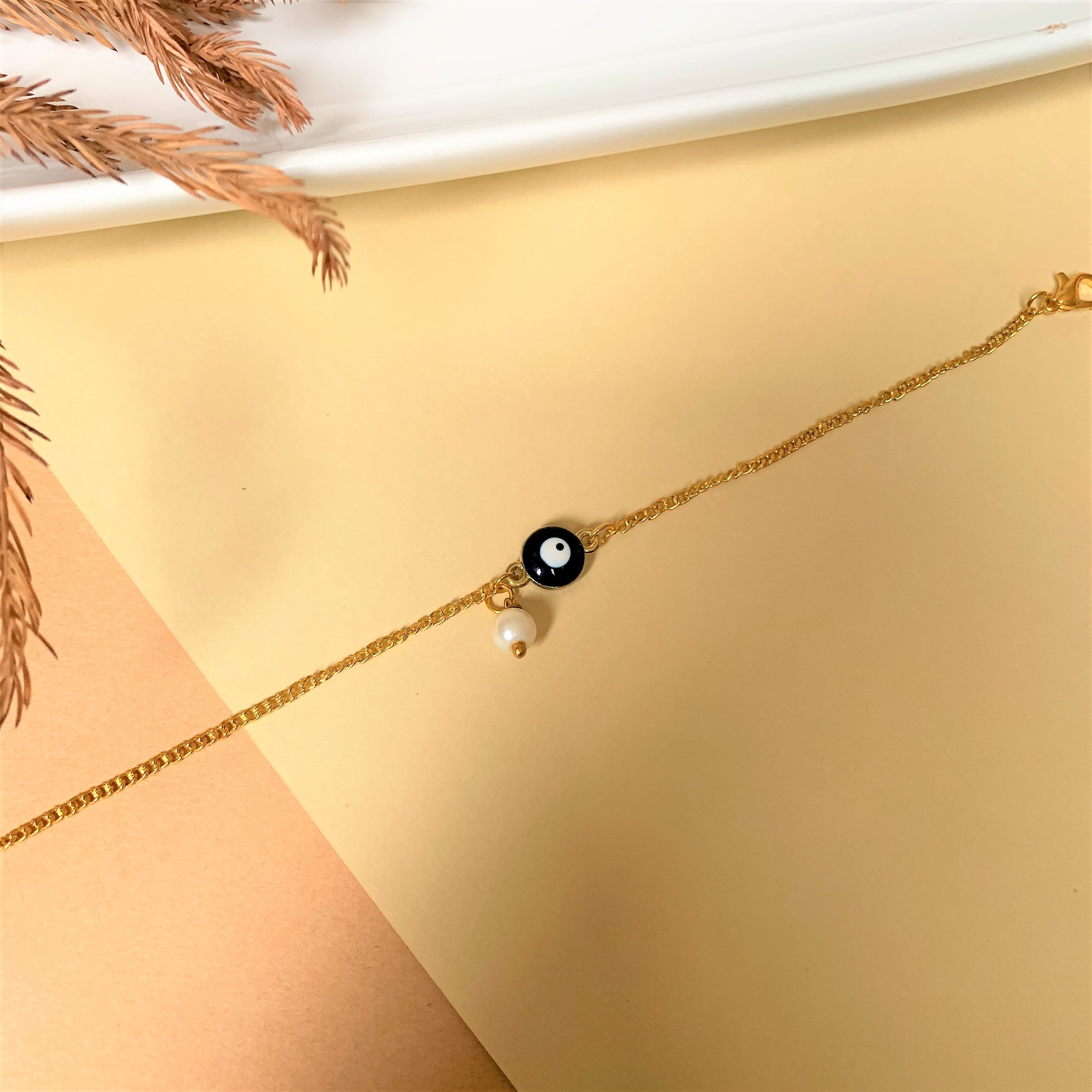 EVIL EYE HAND BRACELET