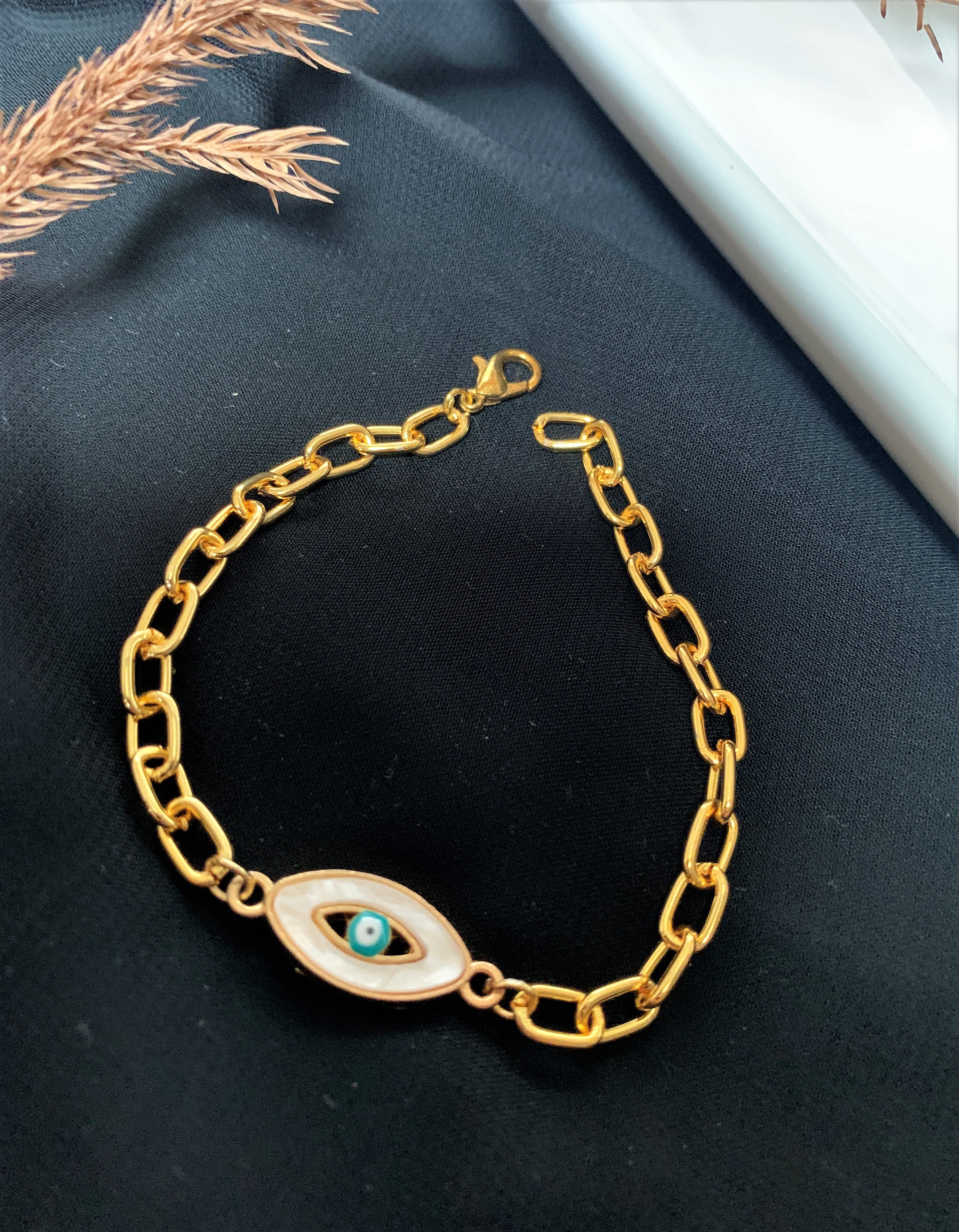 CHUNKY GOLD PLATED CHAIN BRACELET
