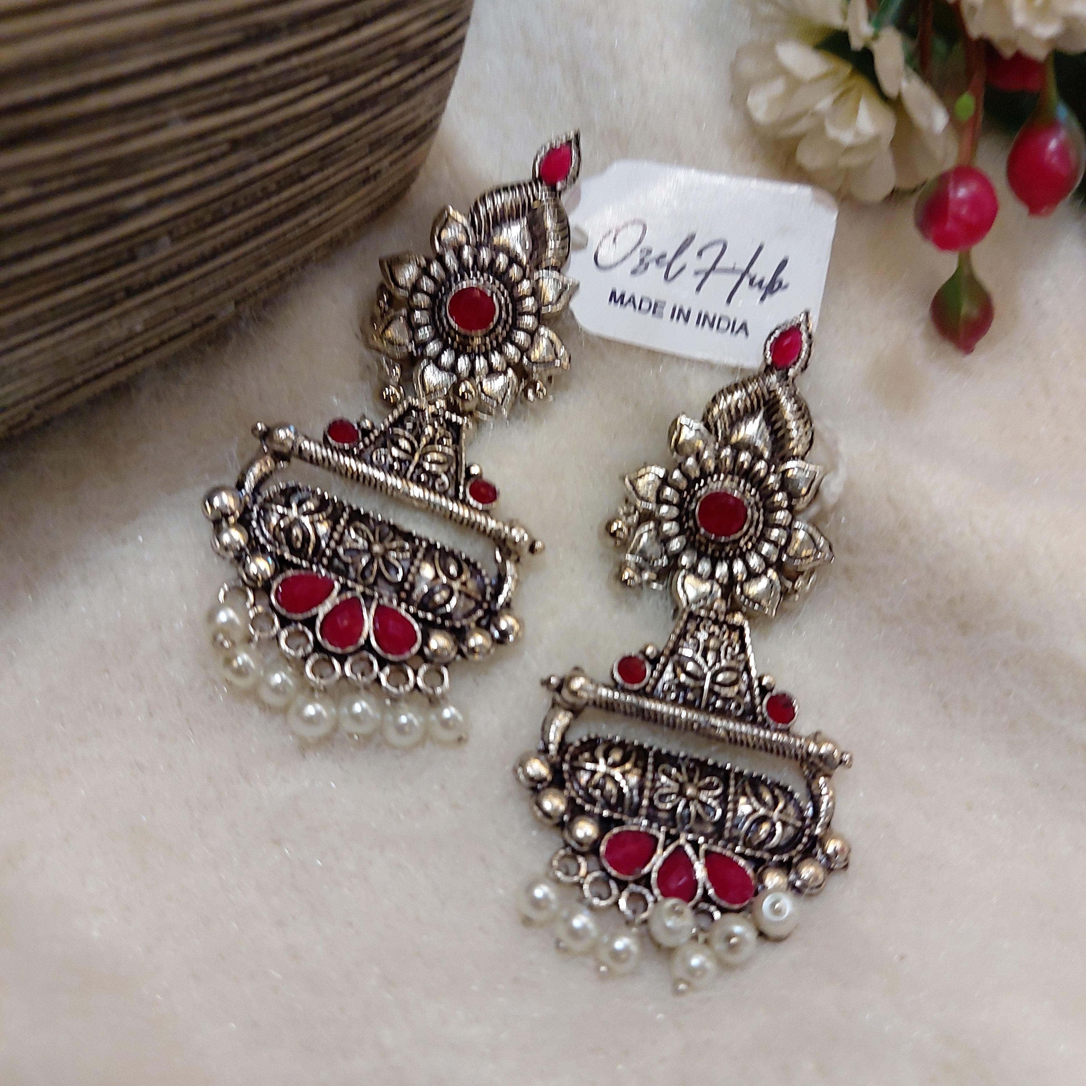 OXIDISED SILVER EARRING