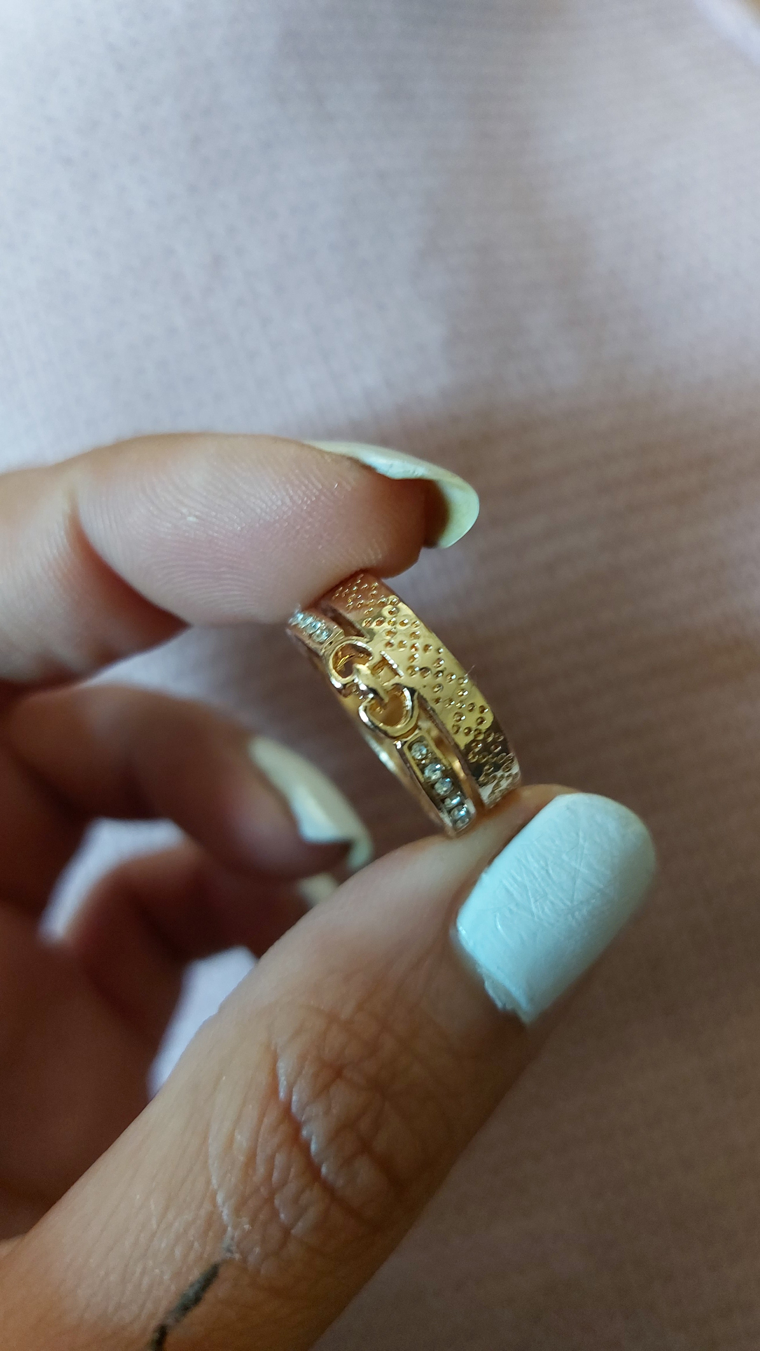 Dual Attached Ring Band