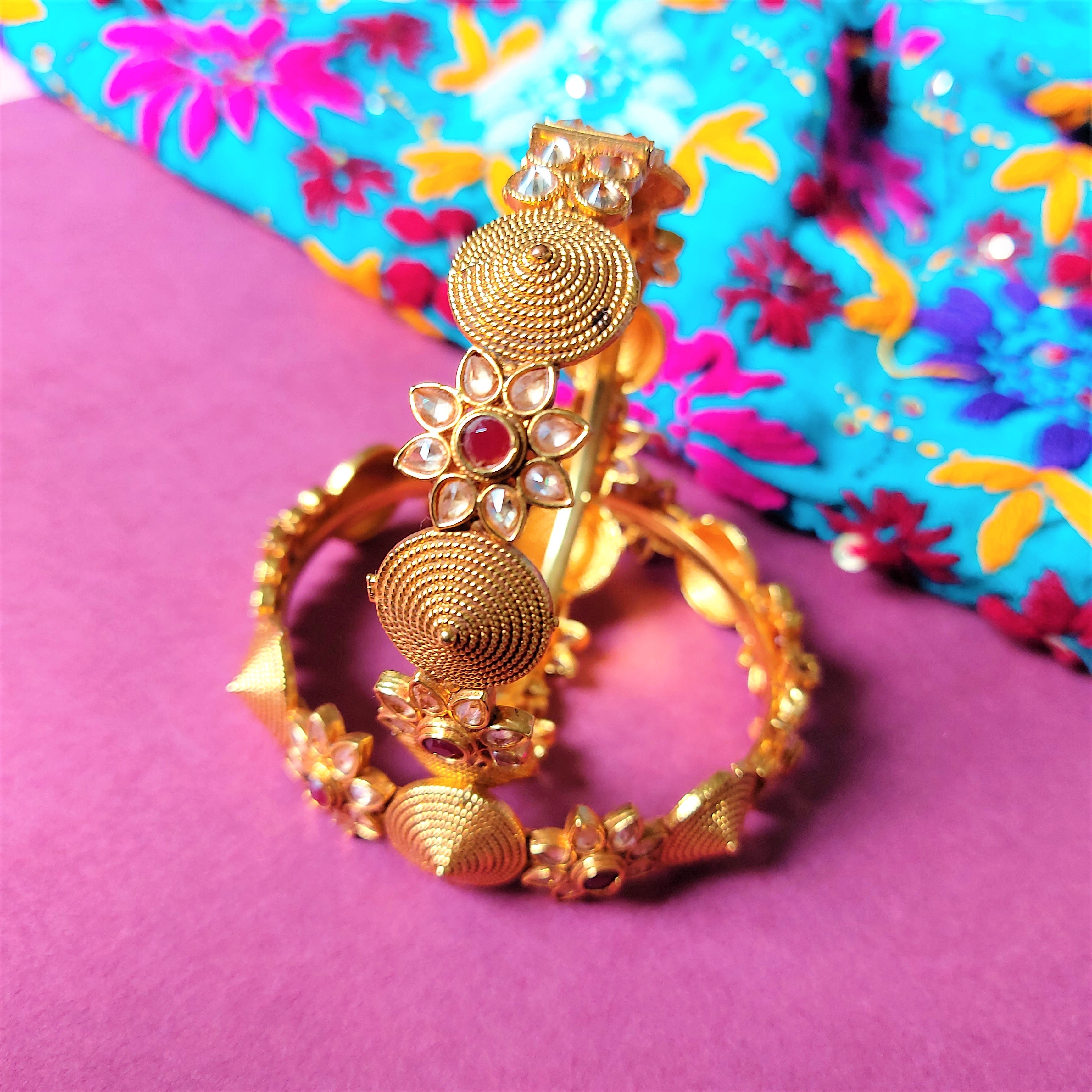 KUNDAN GOLD PLATED OPENABLE BANGLE