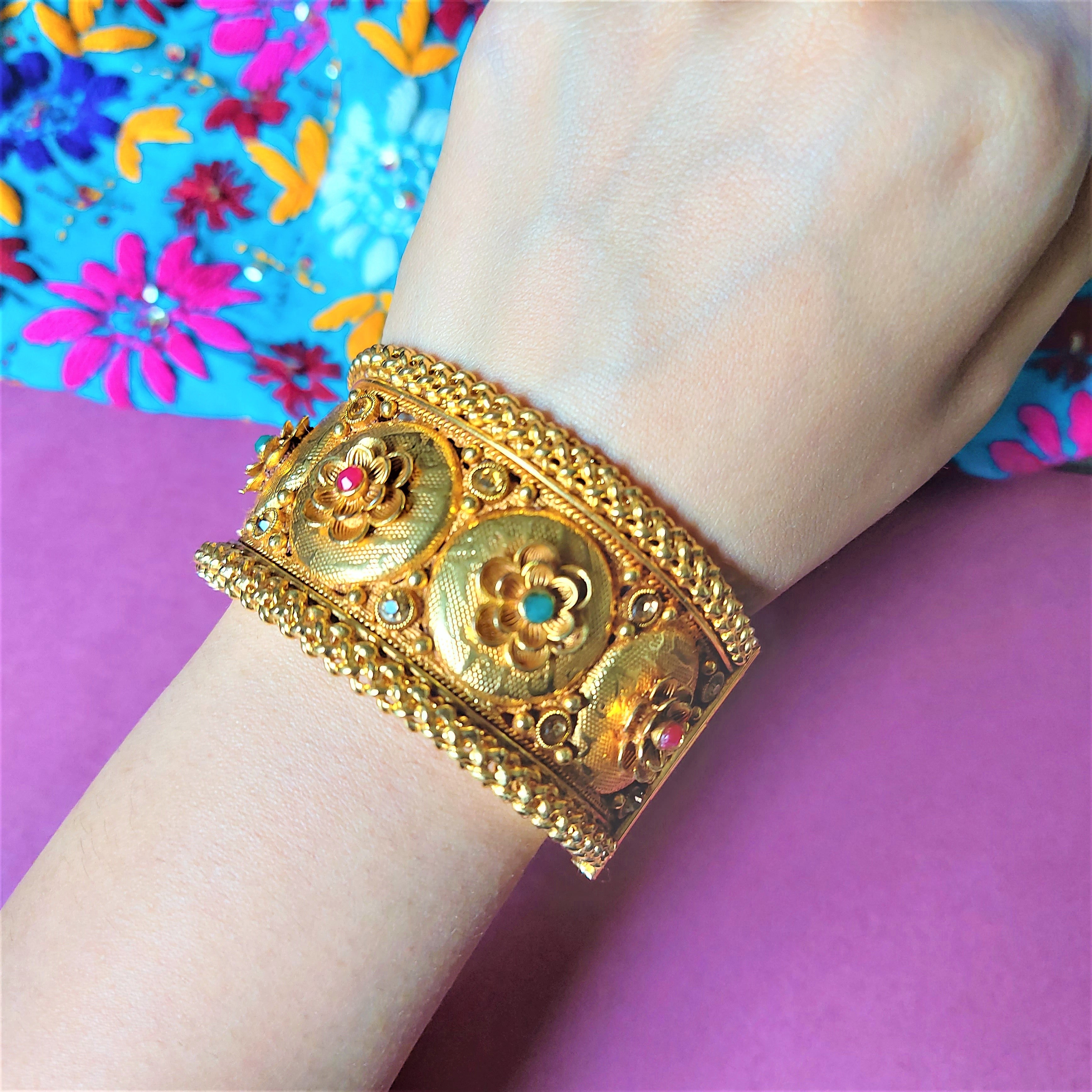 KUNDAN GOLD PLATED OPENABLE KADA