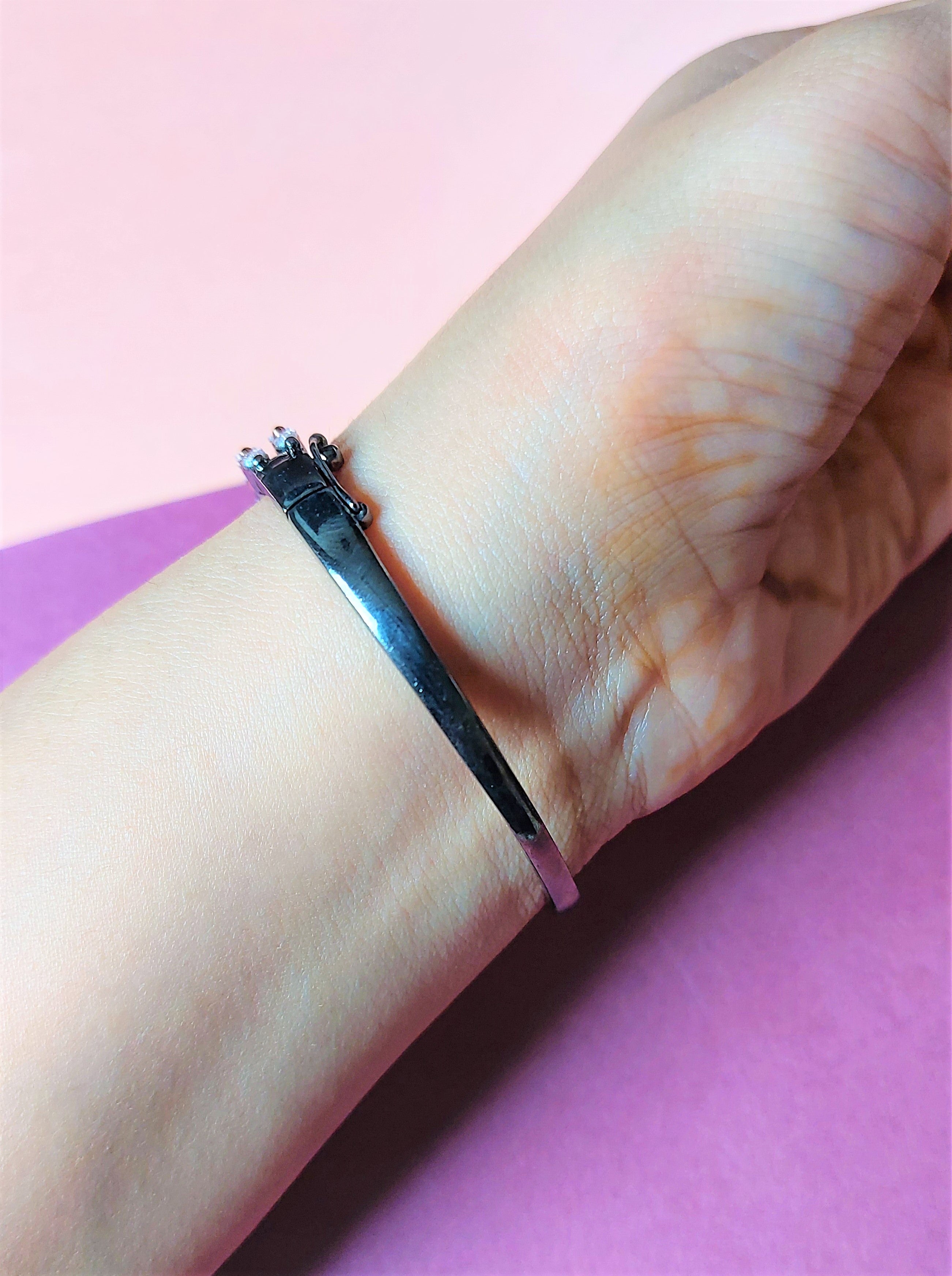 BLACK AND ROSE GOLD PLATED AMERICAN DIAMOND OPENABLE BRACELET