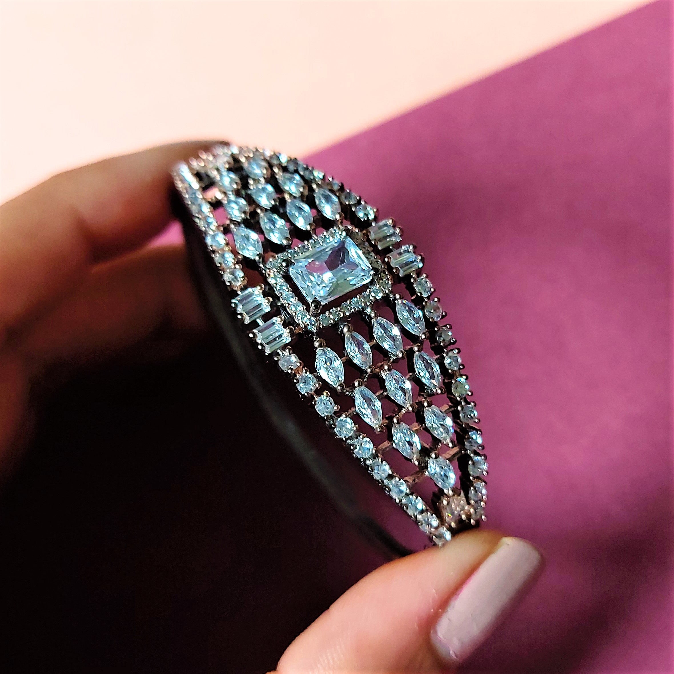 BLACK AND ROSE GOLD PLATED AMERICAN DIAMOND OPENABLE BRACELET