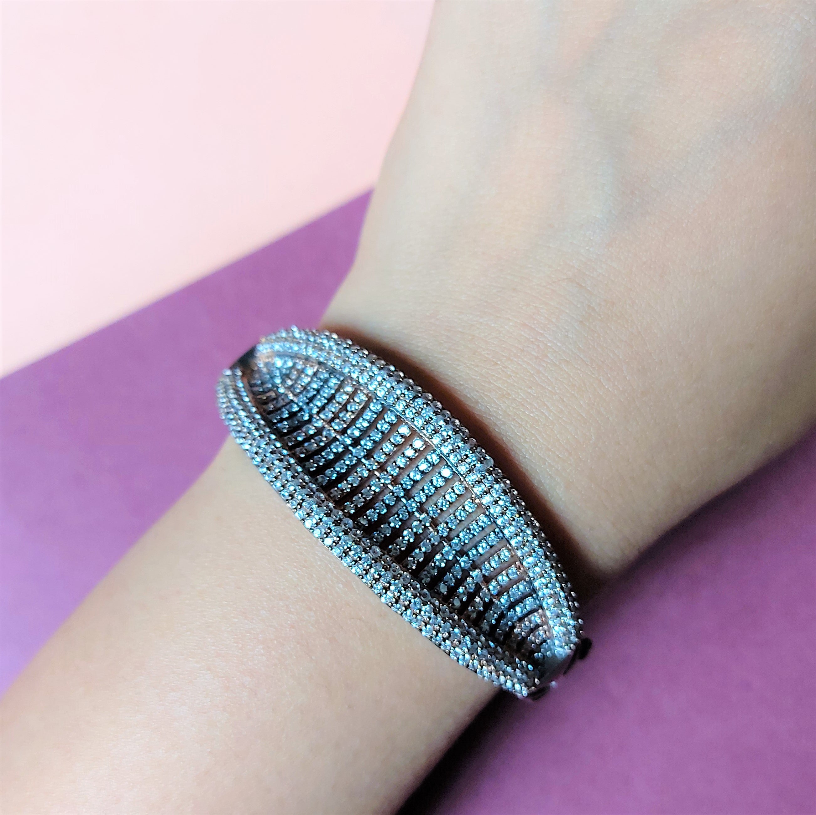 BLACK AND ROSE GOLD PLATED AMERICAN DIAMOND OPENABLE BRACELET