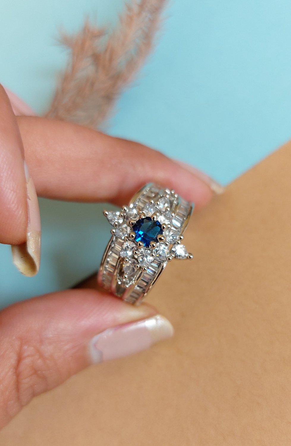 AMERICAN DIAMOND RING