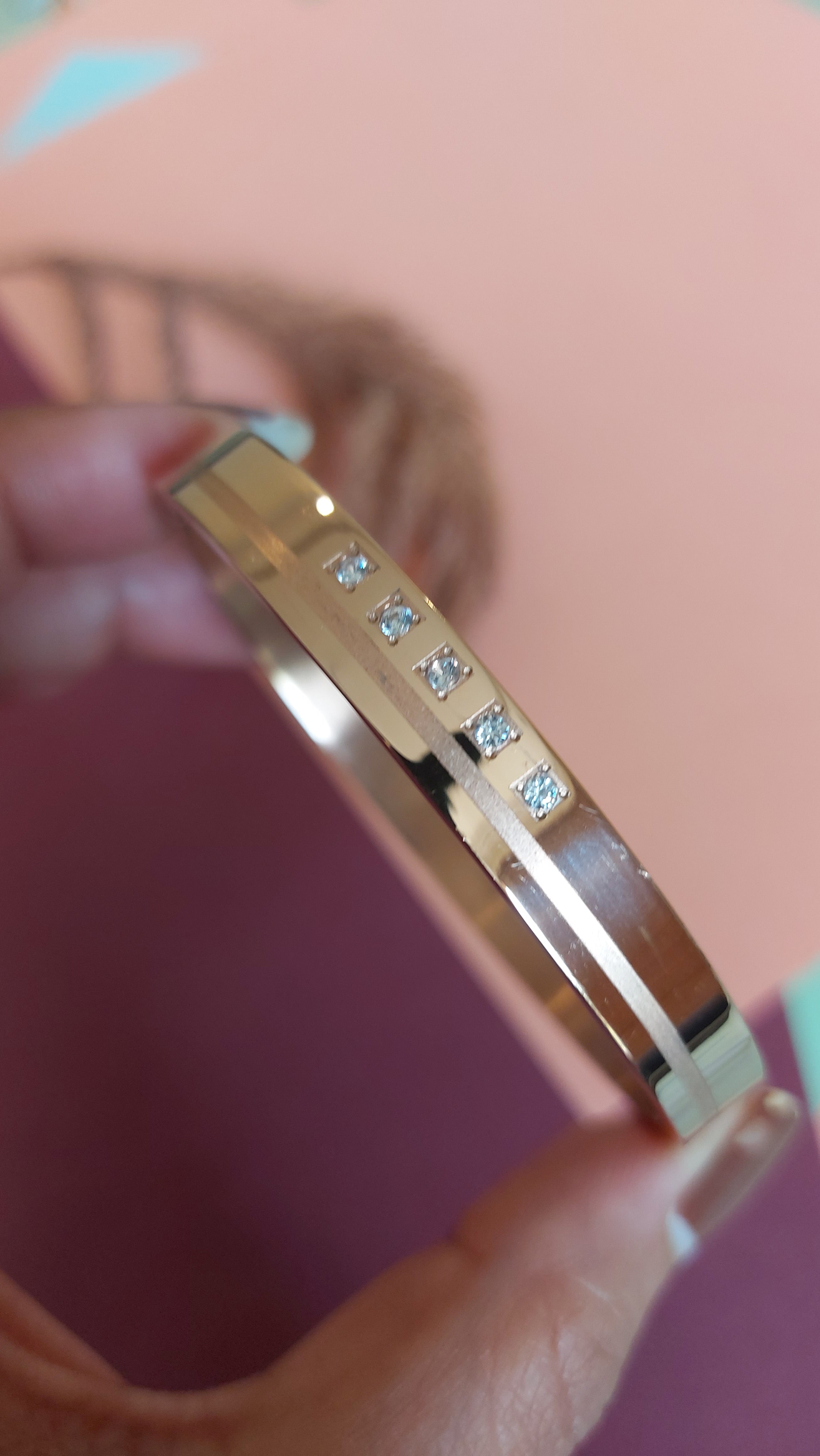 ANTI TARNISH OPENABLE ROSE GOLD PLATED BRACELET