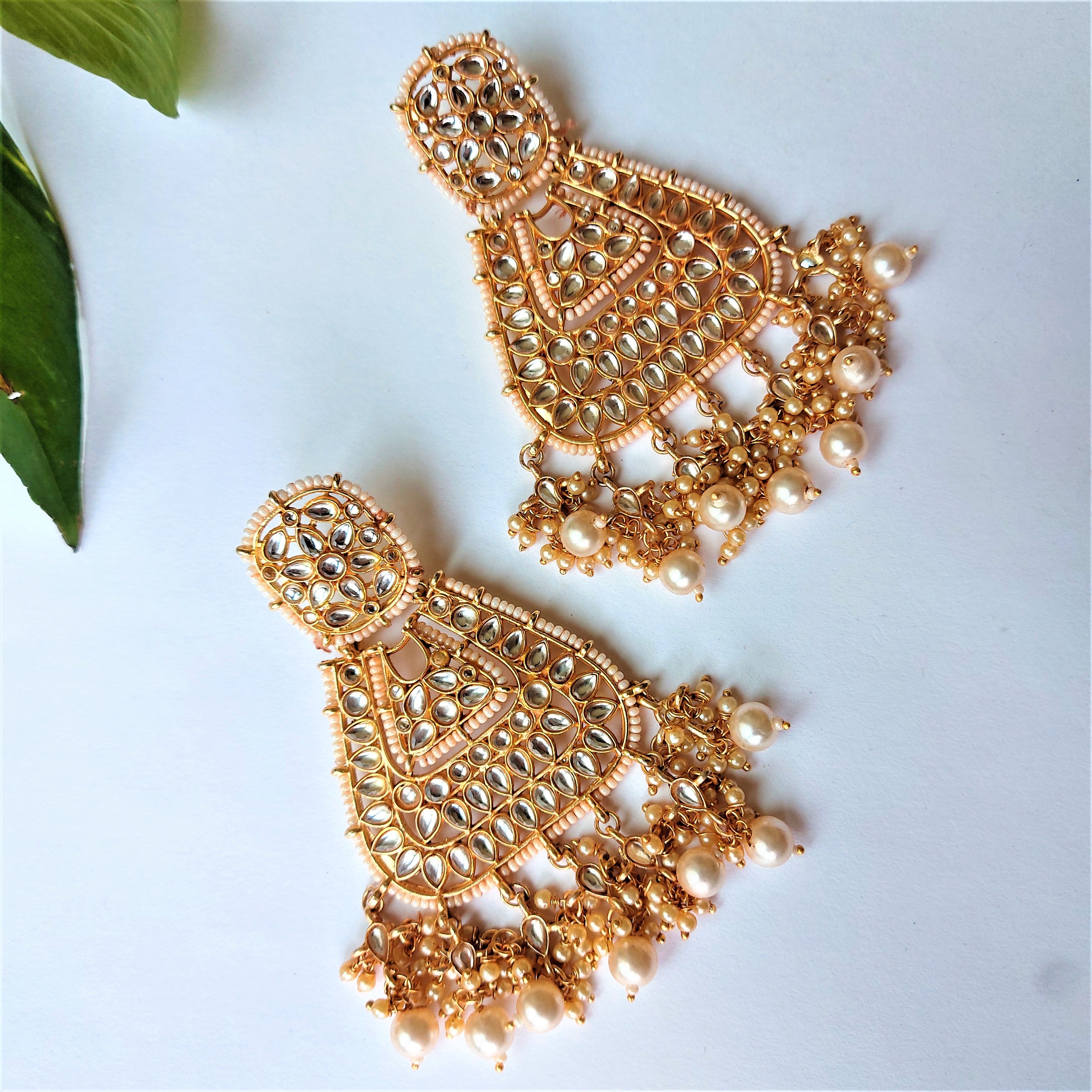 NAYIKA KUNDAN CHANDBALI EARRING
