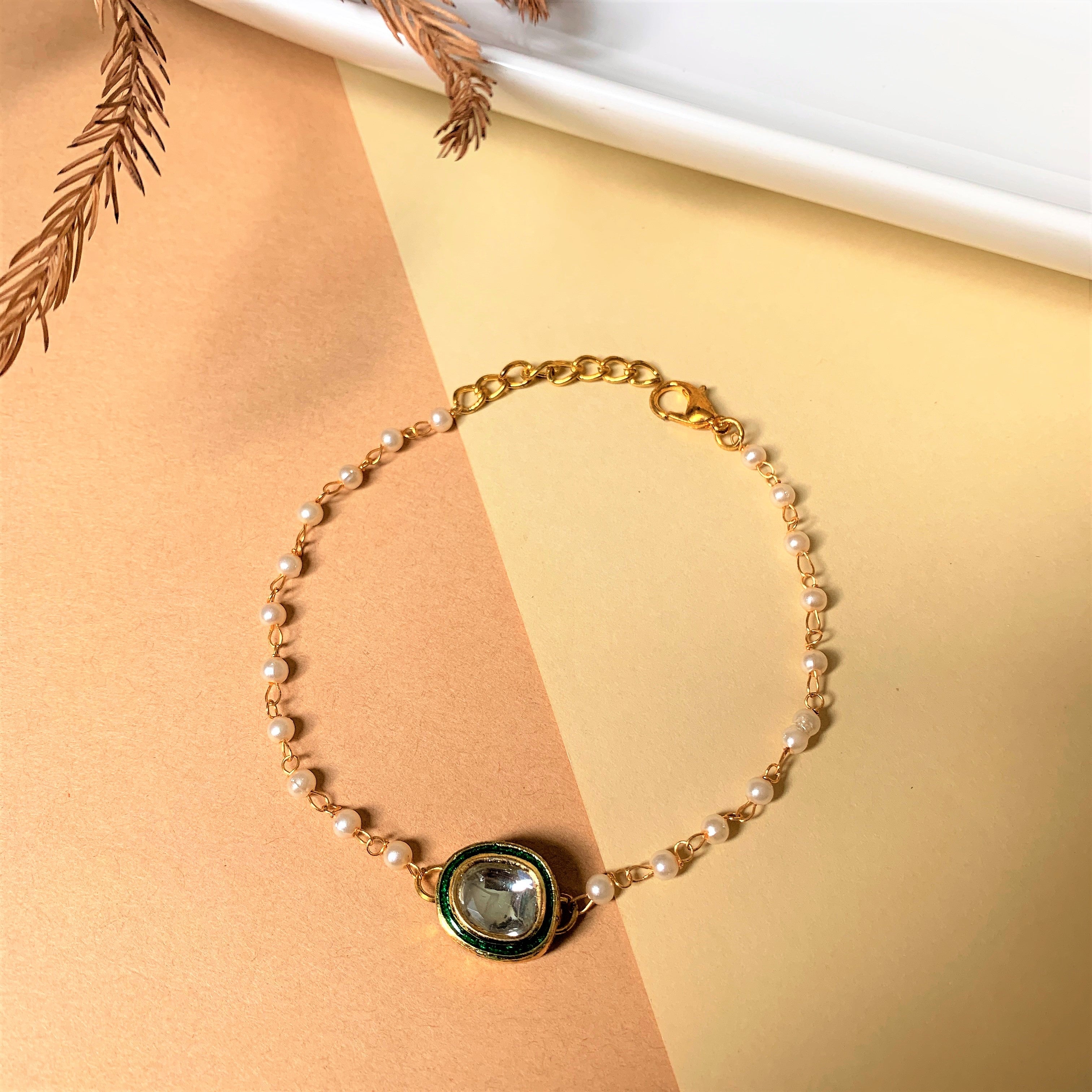 KUNDAN BRACELET WITH PEARL STRING