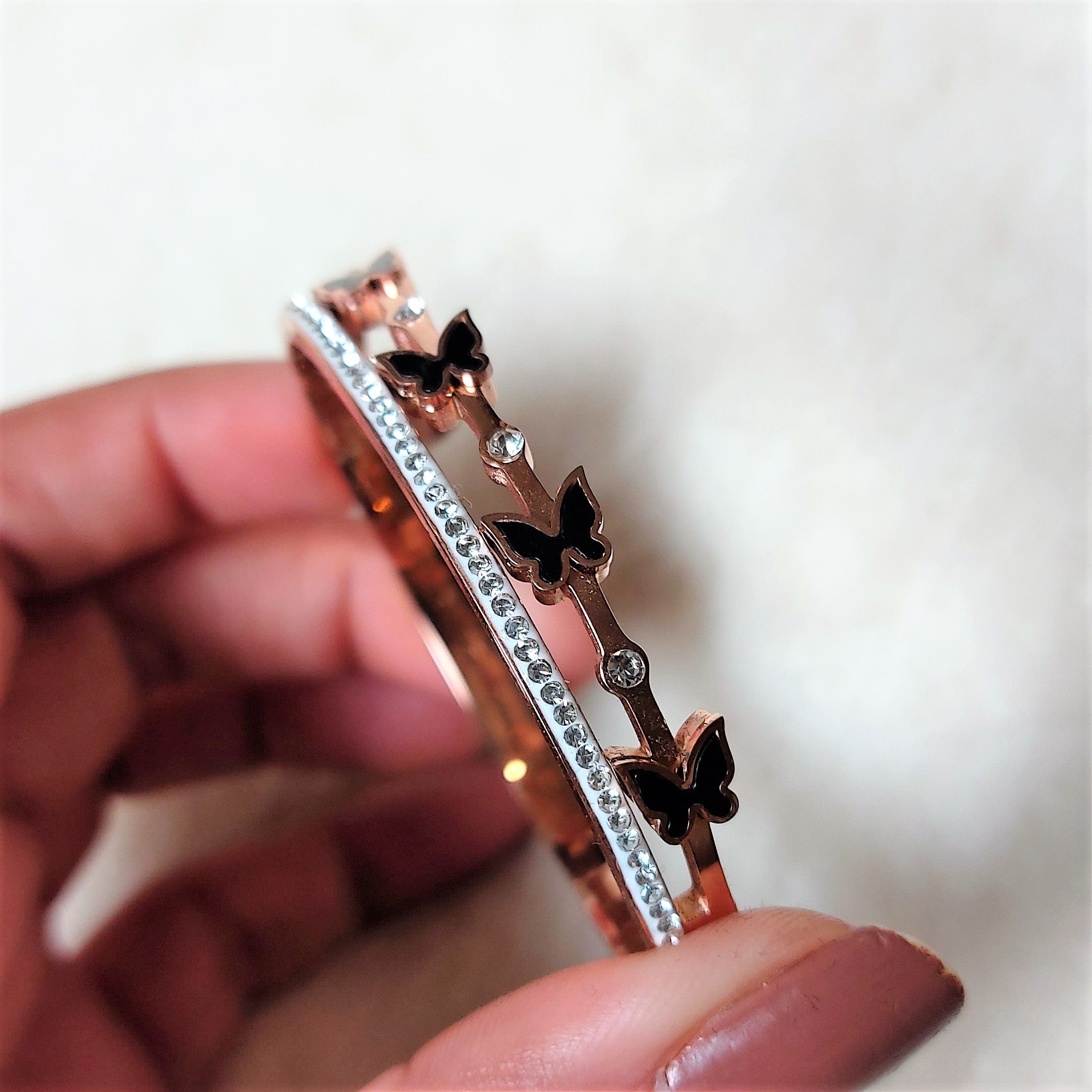 BLACK ENAMEL BUTTERFLY WITH AMERICAN DIAMONDS OPENABLE BRACELET