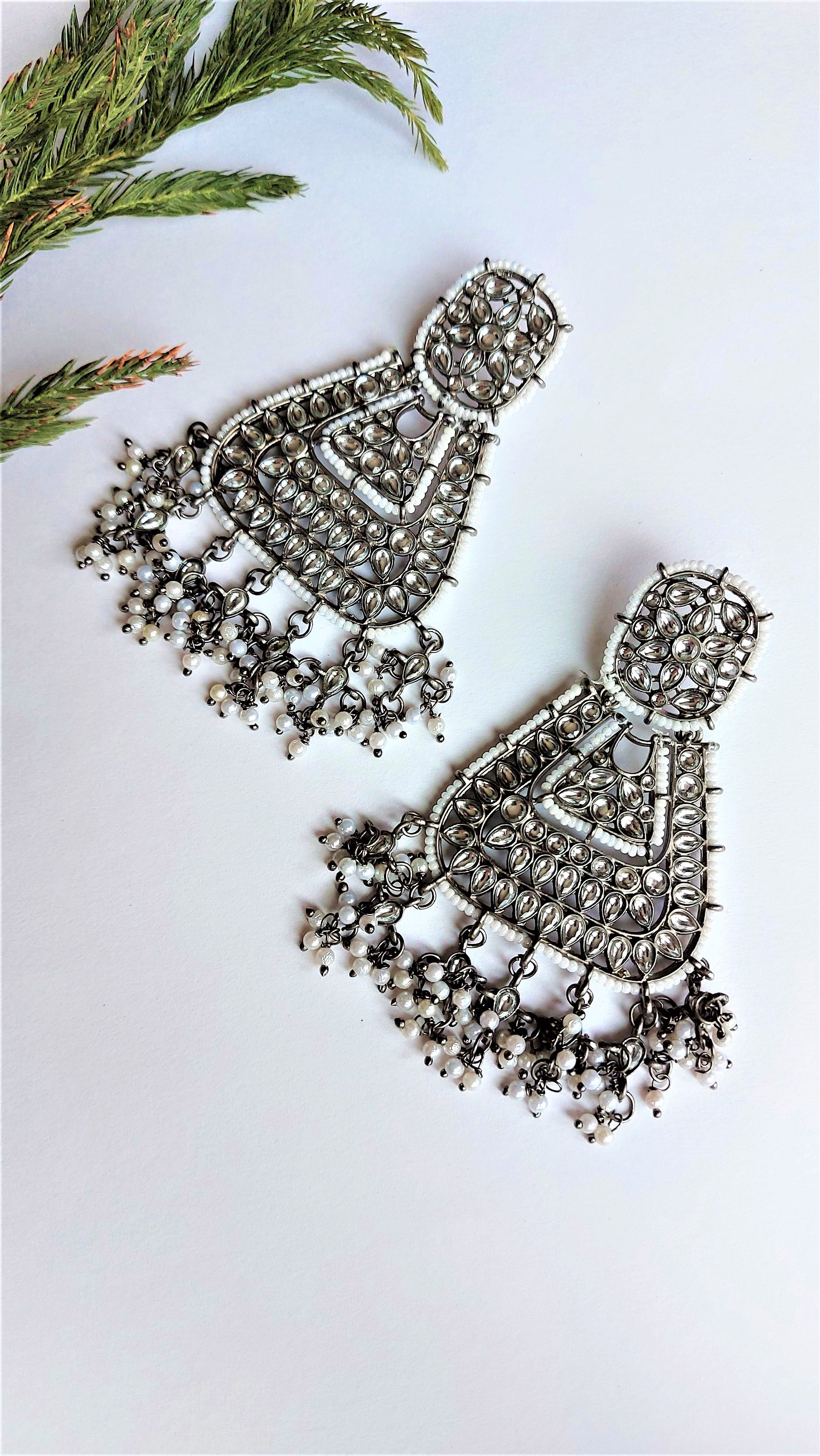 SAMISHA EARRING