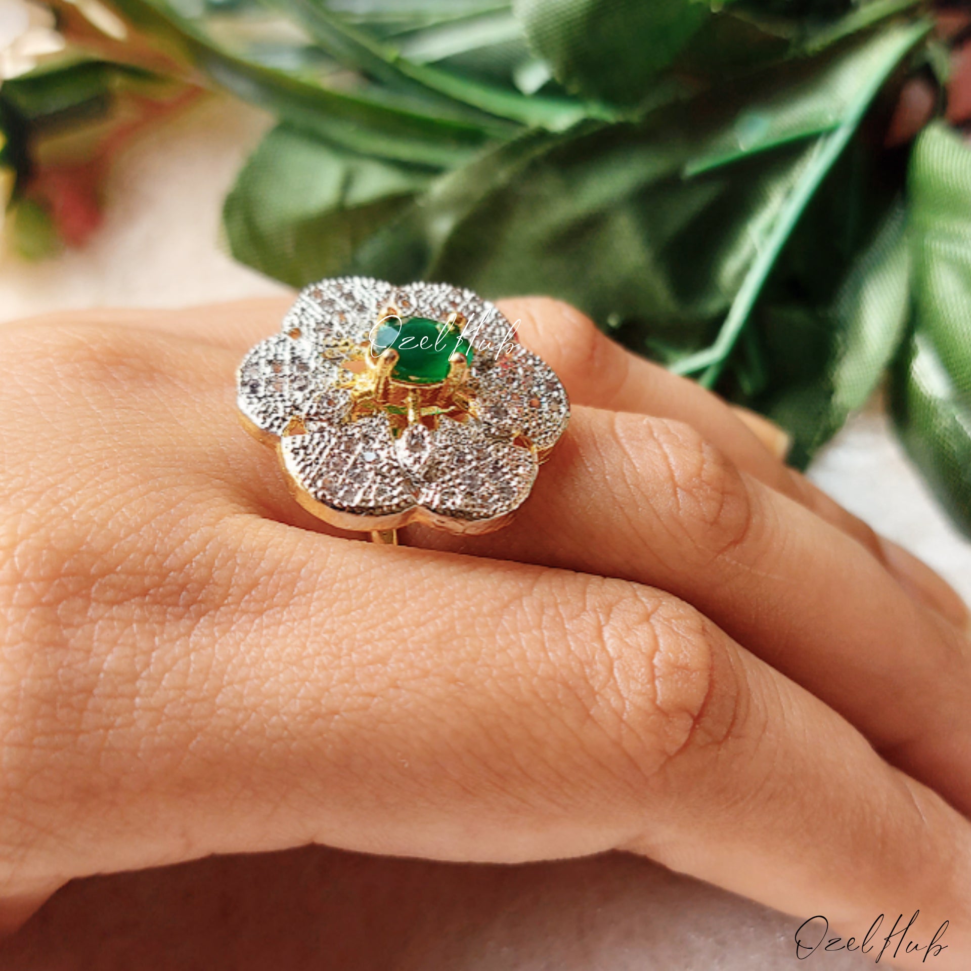 HANNAH EMERALD RING