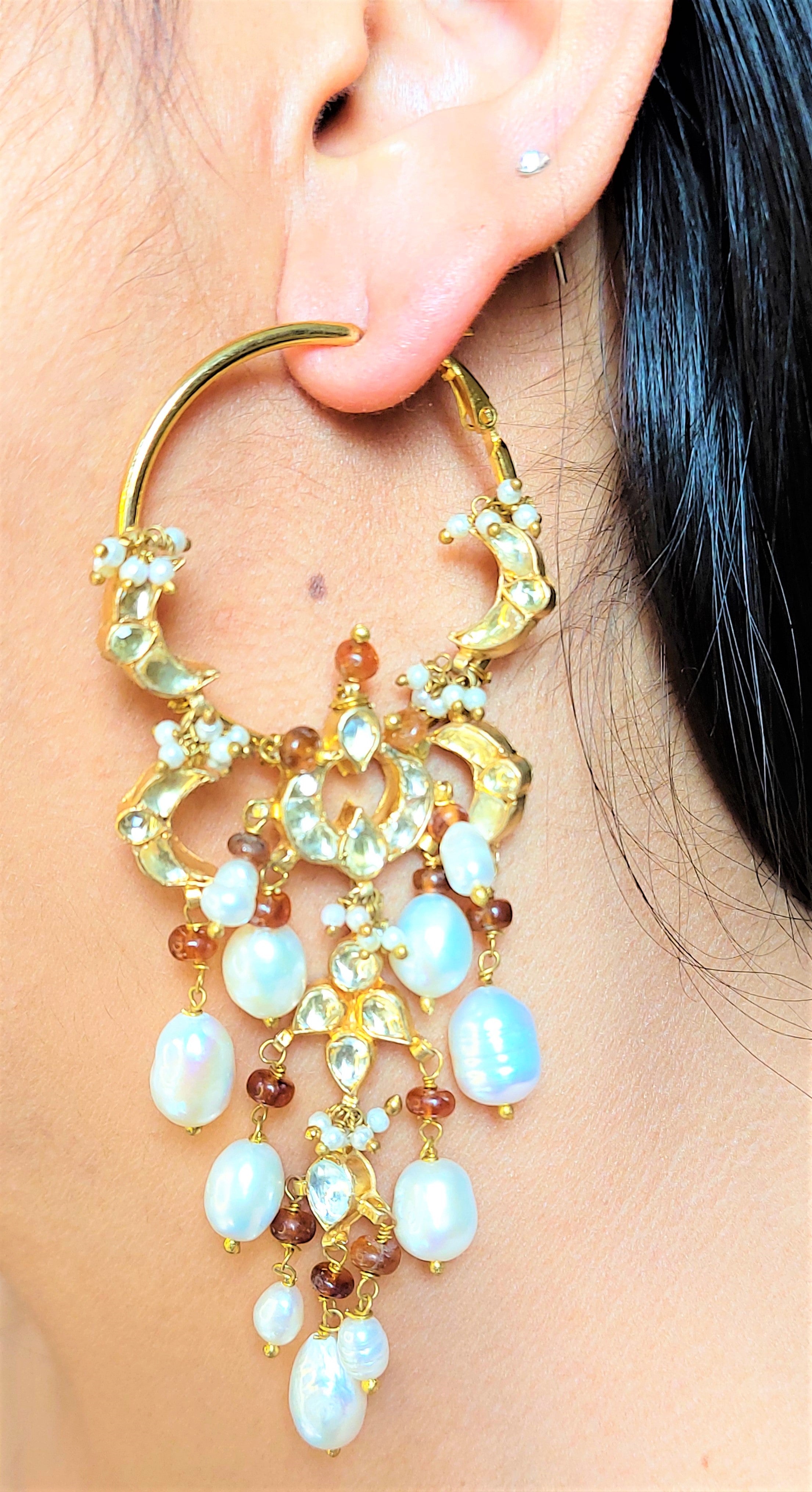 Apeksha Kundan Hoop Earring