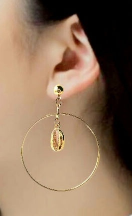 BELLA HOOP EARRINGS