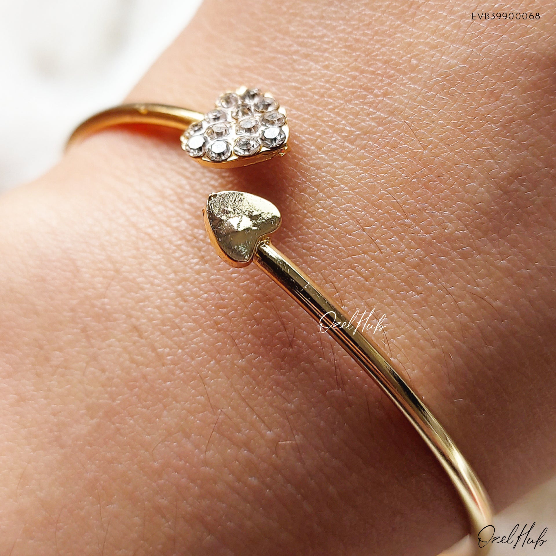 HEART TO HEART BRACELET