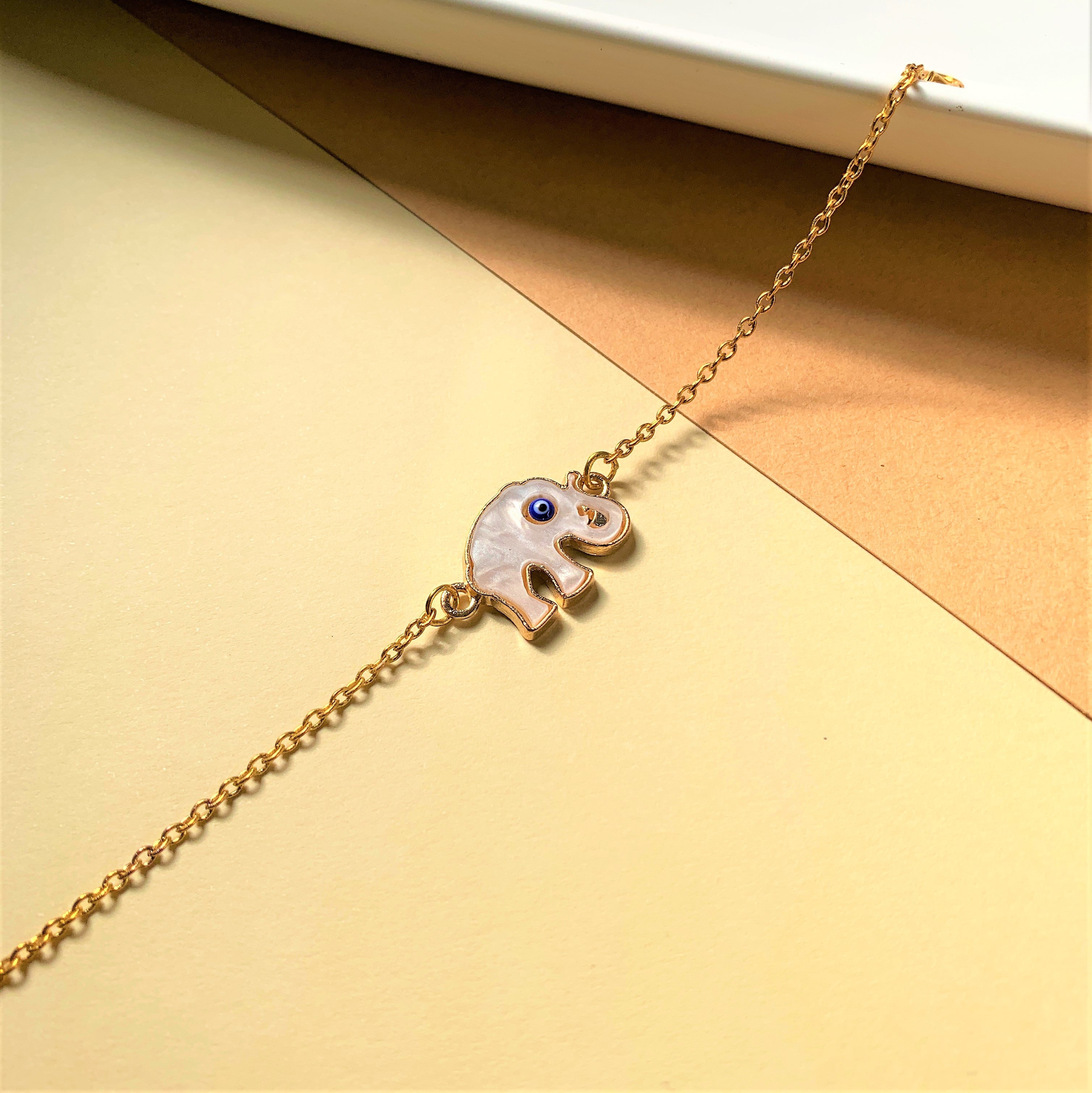 EVIL EYE HAND BRACELET